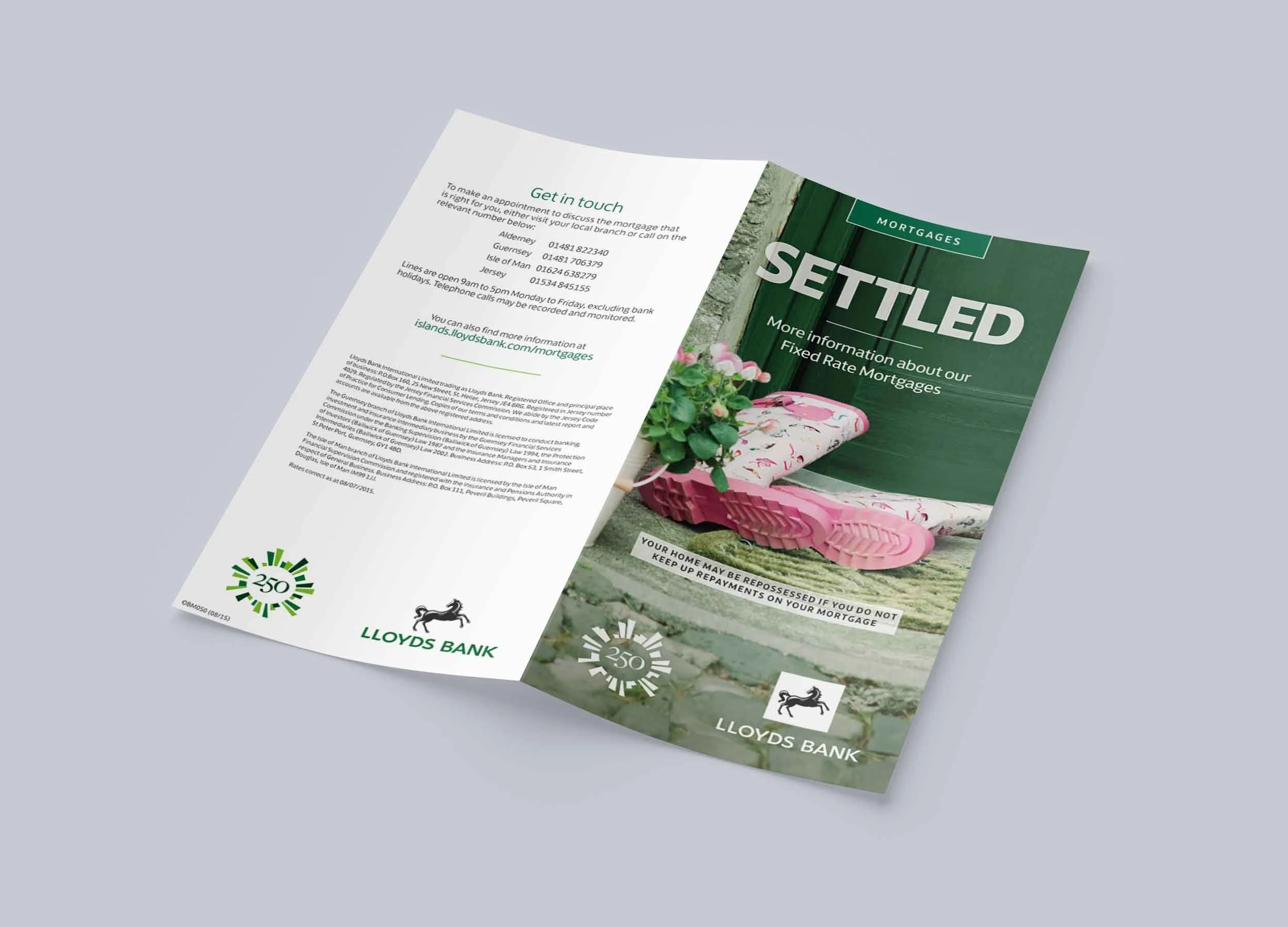 Mockup_Leaflet_2xDL_4-Lloyds-1.jpg