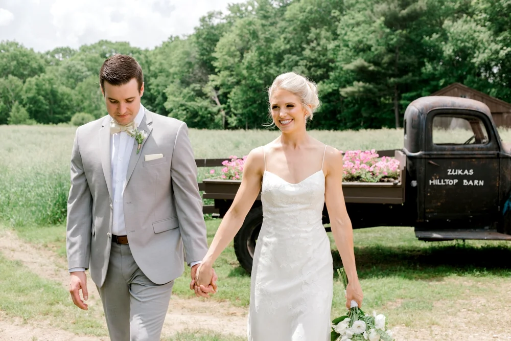 SomerbyJonesPhotography__ZukasHilltopBarn_ZukasWedding_0026.jpg