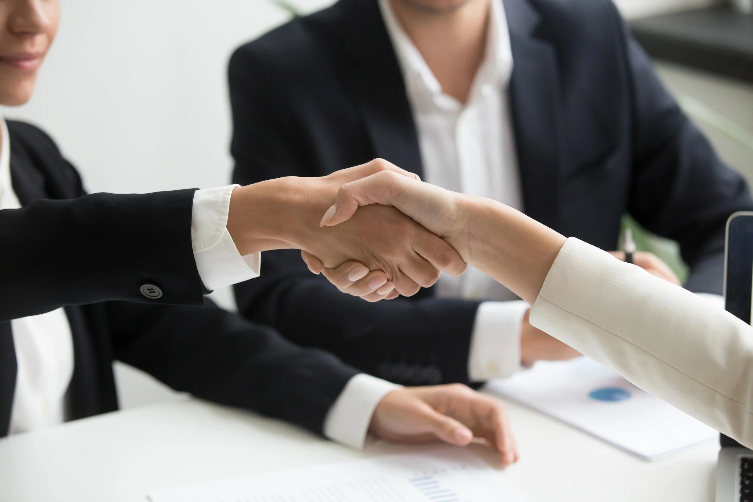 Luxury Real Estate Negotiation Tactics for Buyers and Sellers