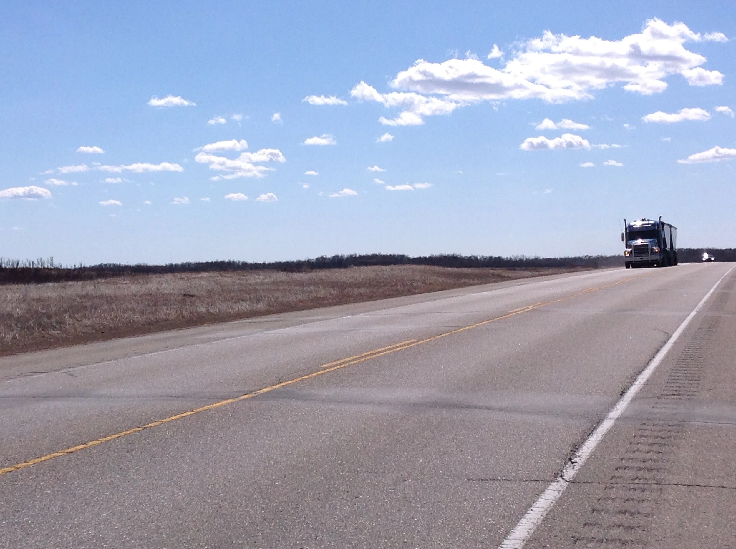 trucking-pics-1619677.jpg