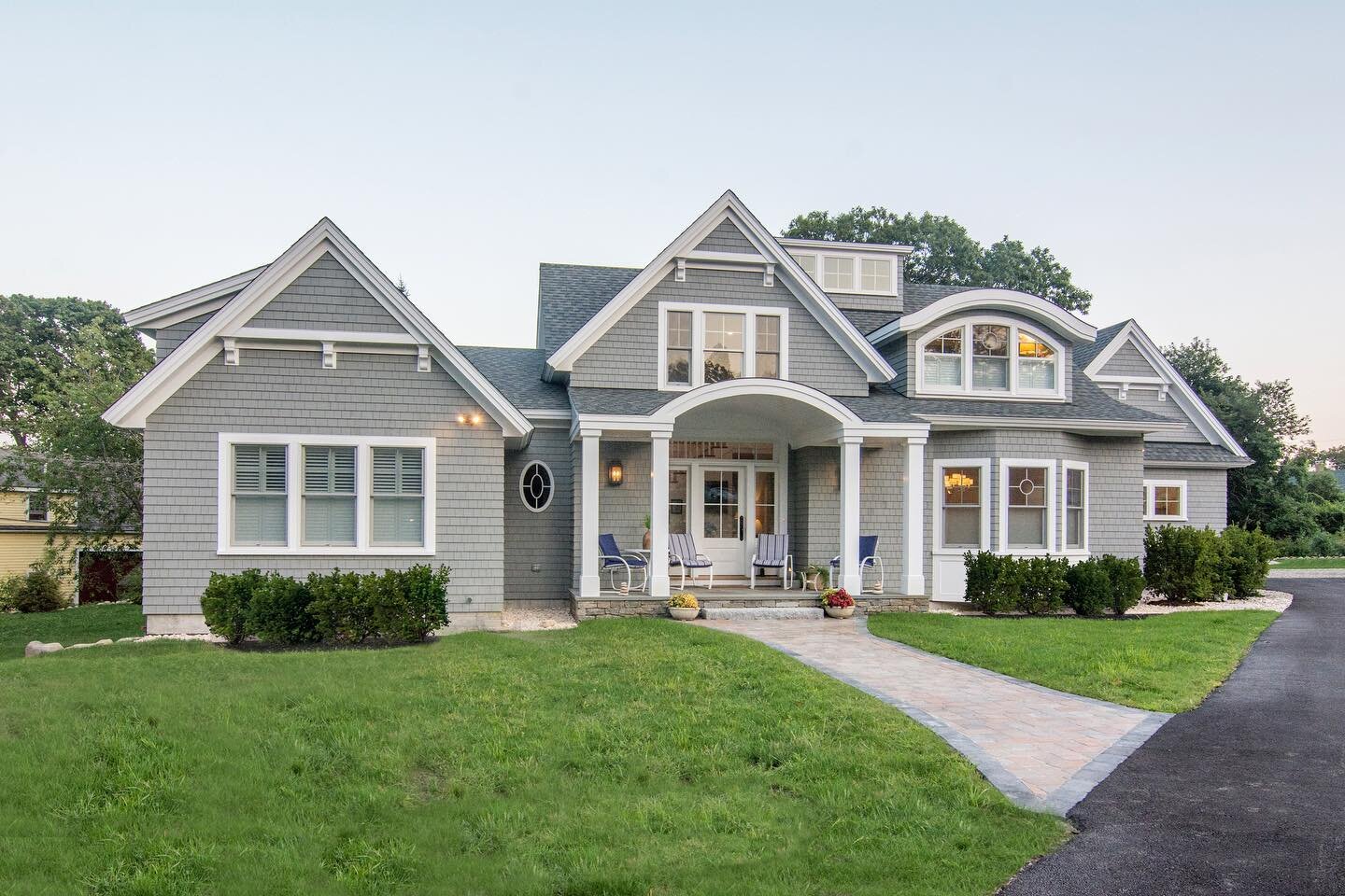 It is atypical for our clients to put their guest experiences ahead of their own in a design. This custom shingle style home utilized every square inch to accommodate public and private spaces for friends and family. An open main living area with lot