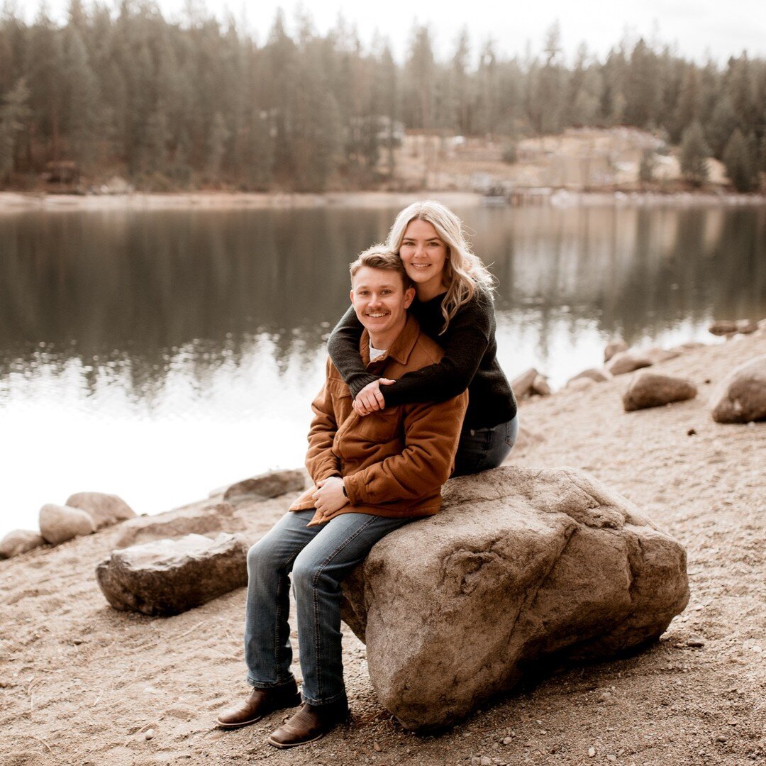 Engagement season is here and I am here for it! Ashley and Dusty are getting married early summer here in North Idaho. Crazy how small our world is... Ashley and I went to the same middle school, albeit it 8 years apart, but we had a mutual friend/te