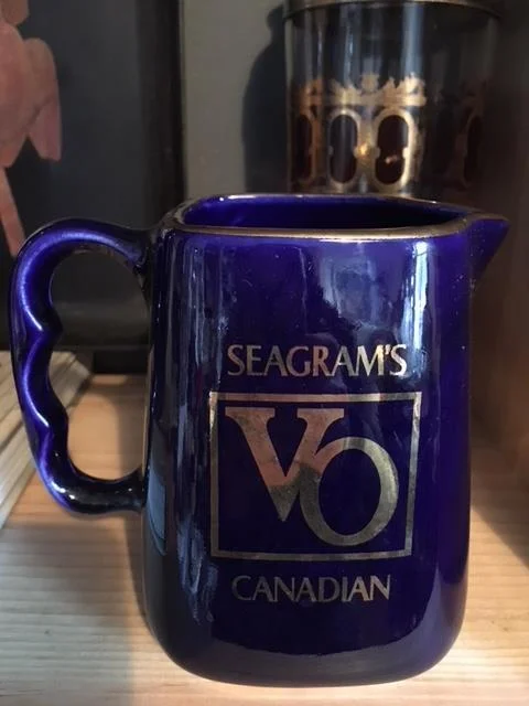 Seagrams Blue Front Left Handle.JPG