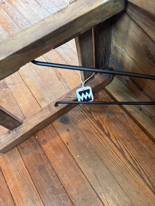 LOGO BENCH FOLD MECHANICS CLOSEUP.jpg
