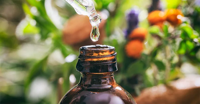 blending-essential-oils.jpg