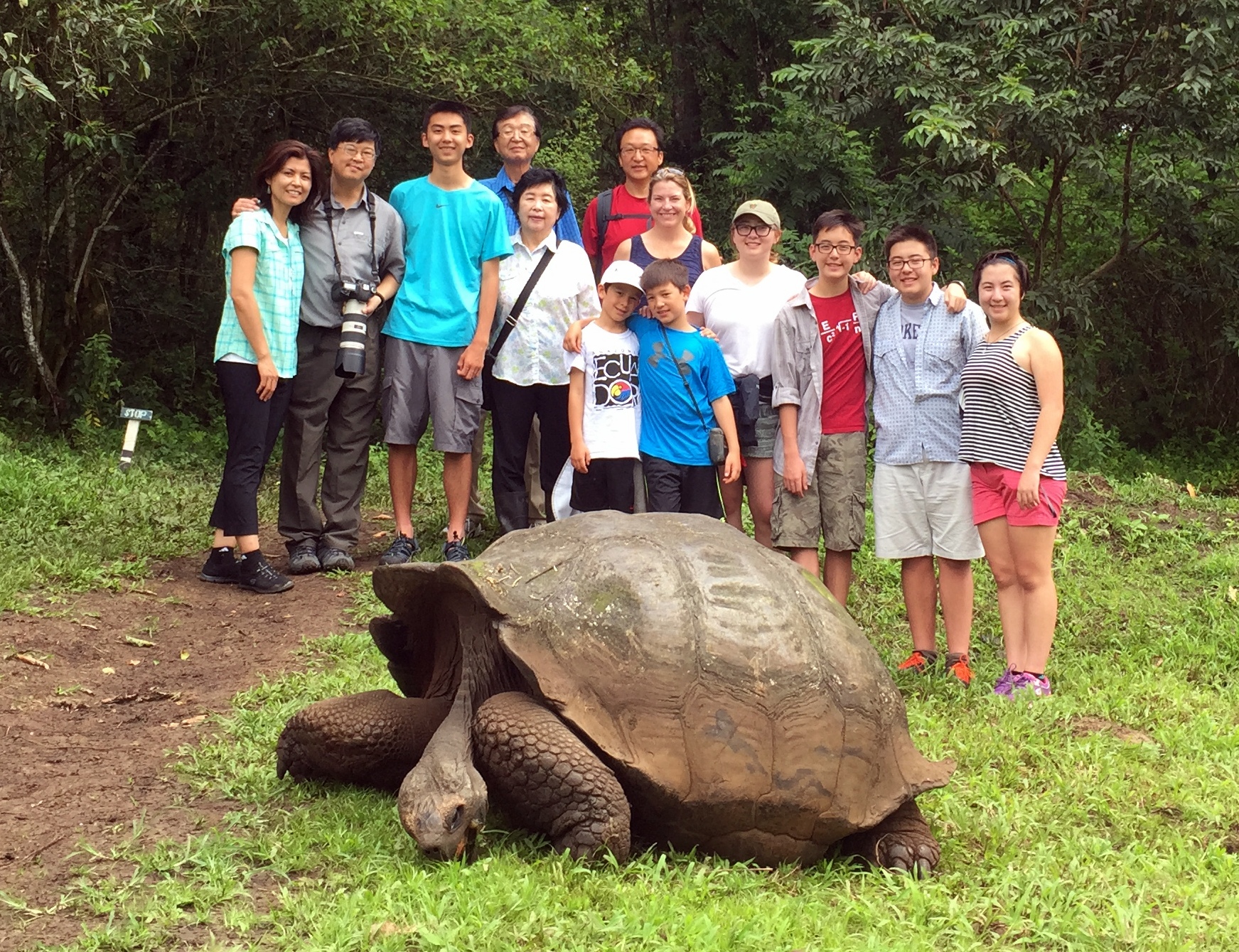 Chan Il Chung with his family in Ecuador, 2015