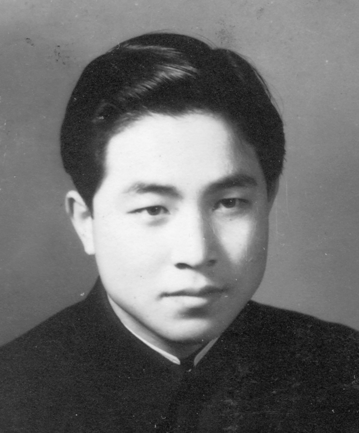 As a sophomore at Seoul National University, 1957