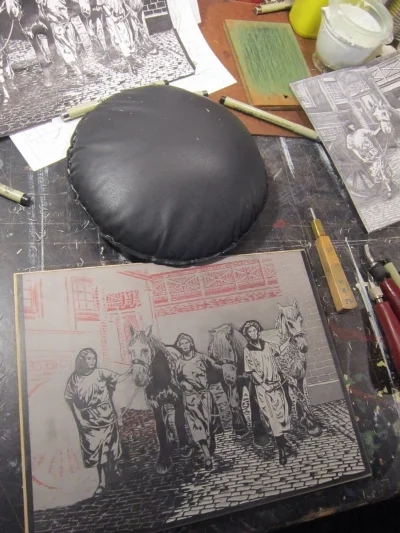    Sketches, block layout, and carving are all demonstrated here.