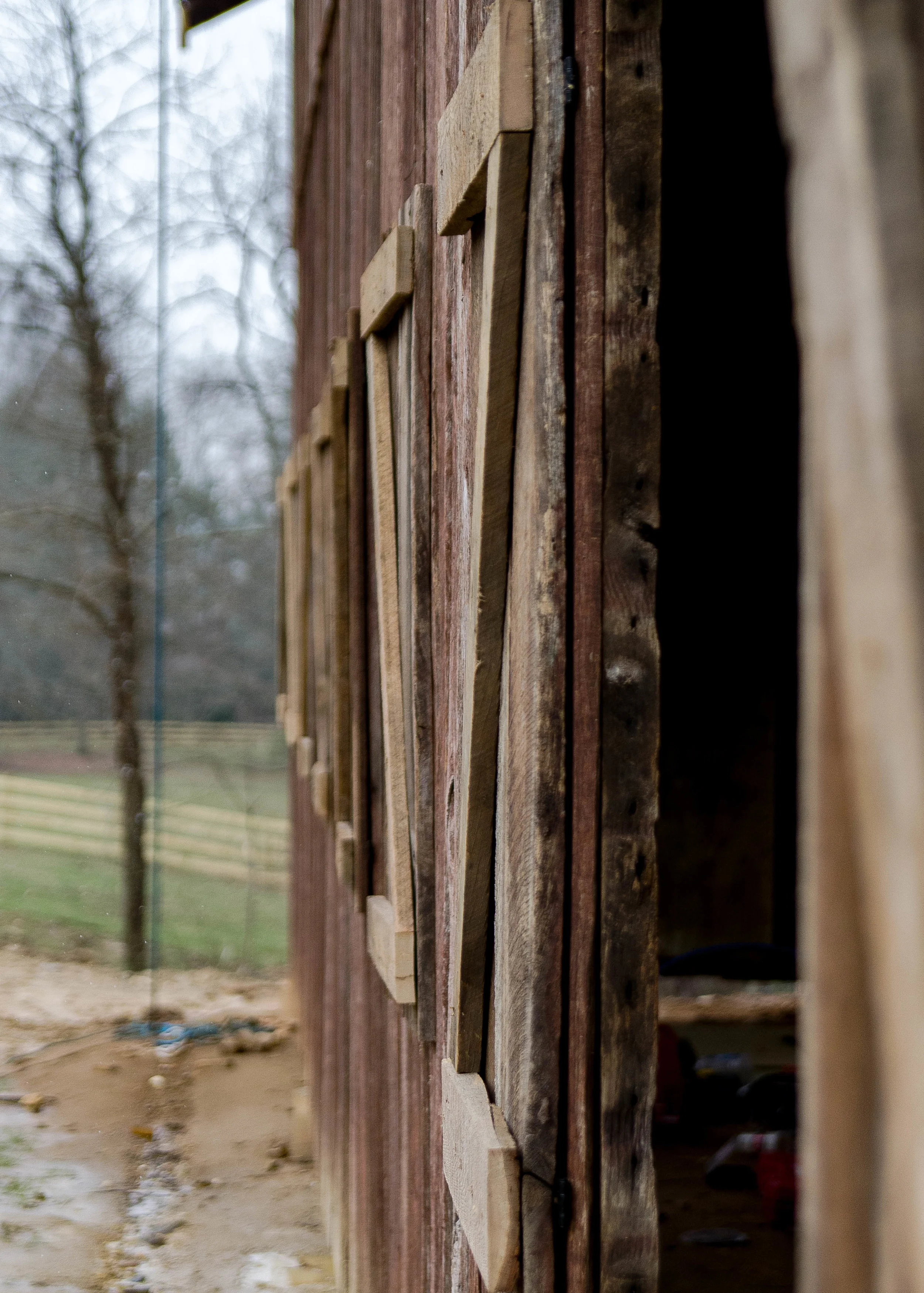 BarnColdDay1.jpg