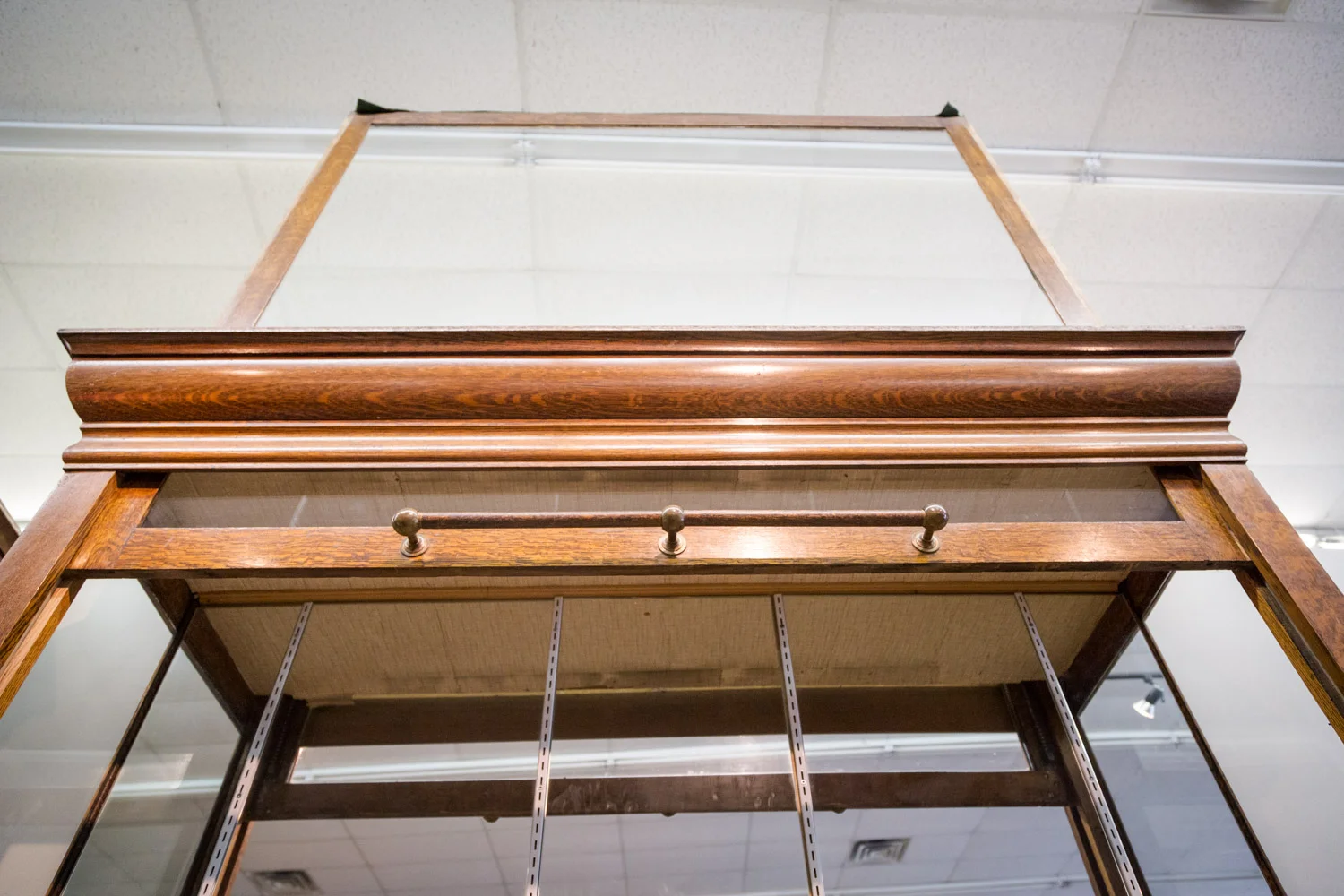 92” h, 73.6” w, 22” d