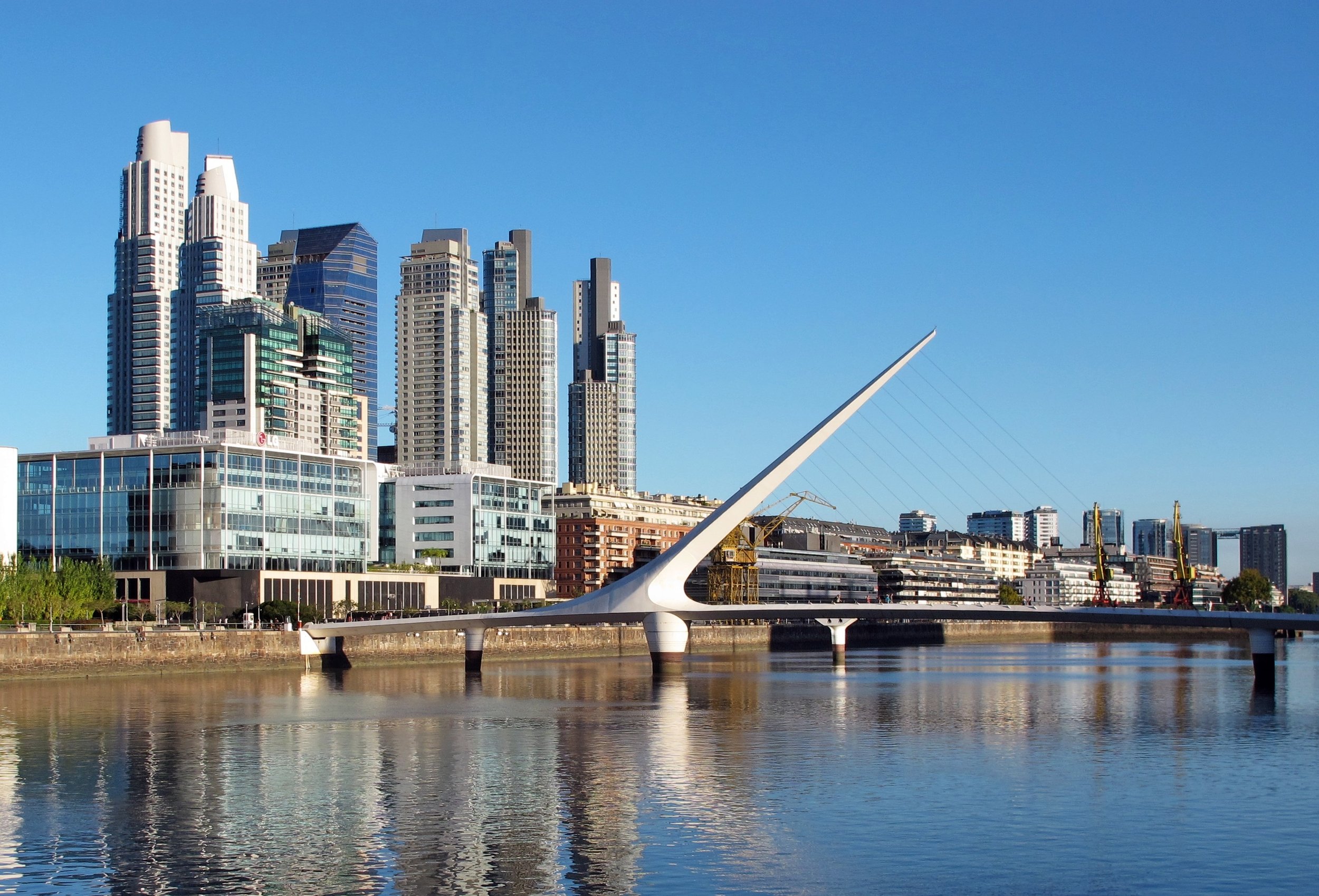 Buenos_Aires_Puerto_Madero_13.jpg