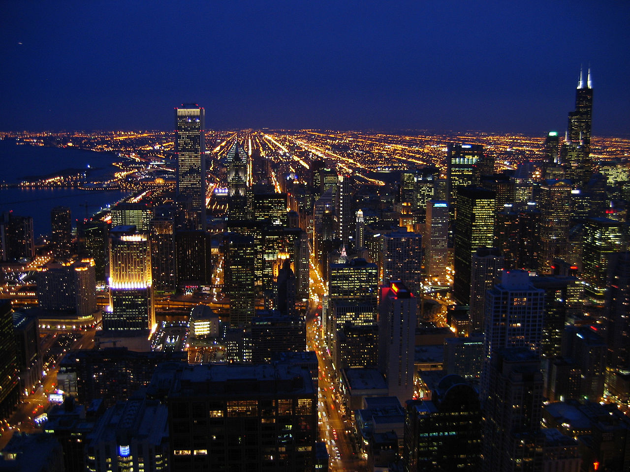 1280px-Chicago_skyline_march2006c.jpg