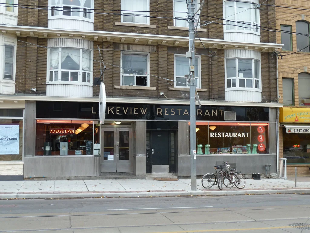 Lakeview Restaurant, Toronto, Canada. Foto di: Mark Susina http://bit.ly/2Ff1Qax