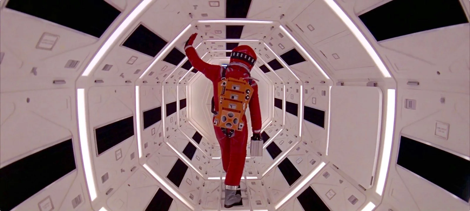 "2001: Odissea nello spazio" (1968) Stanley Kubrick