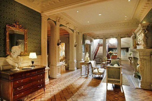 Brown-Villere Mansion, St. Charles Avenue, New Orleans