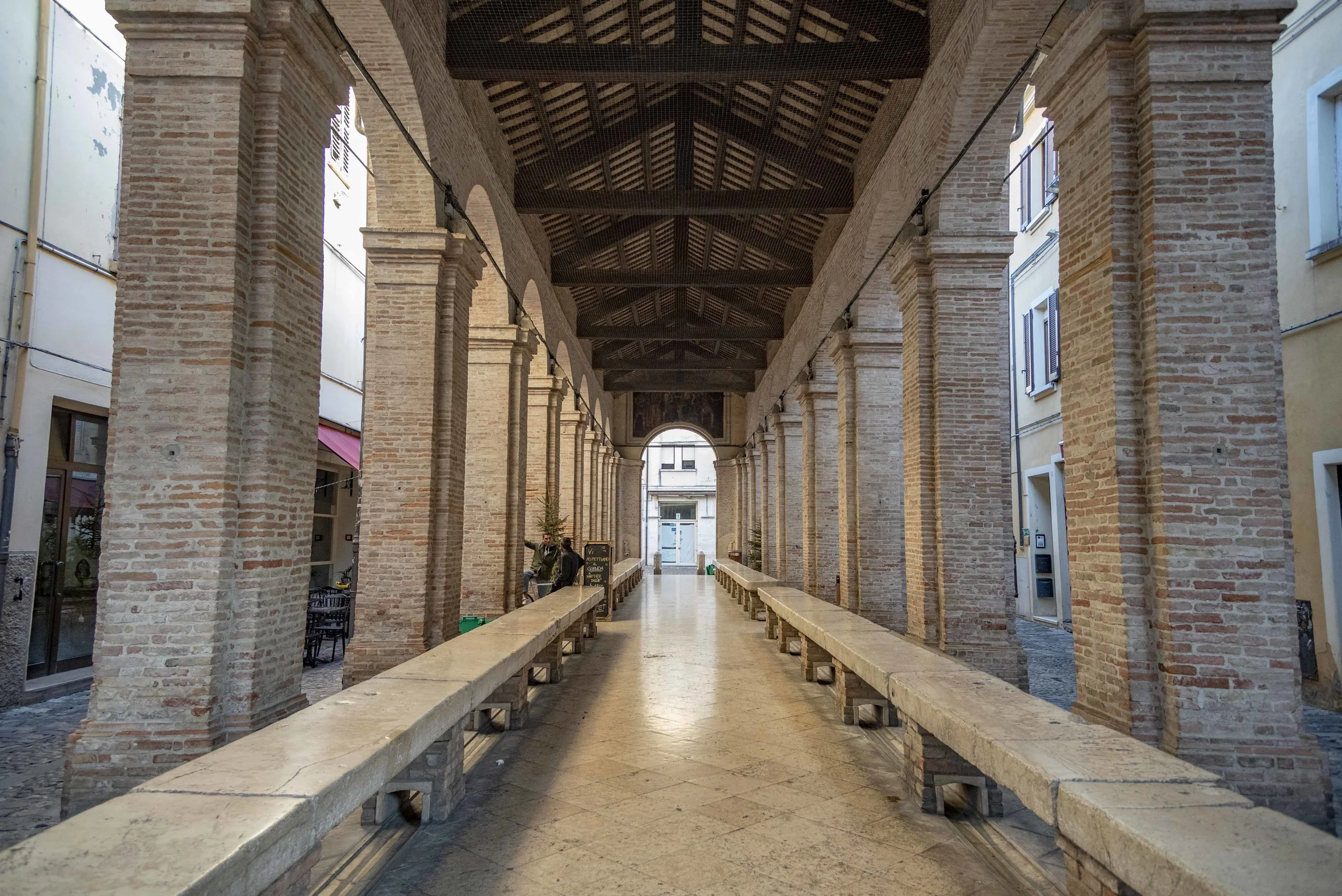 La Vecchia Pescheria, piazza Cavour, Rimini. Foto di Valerio Greco