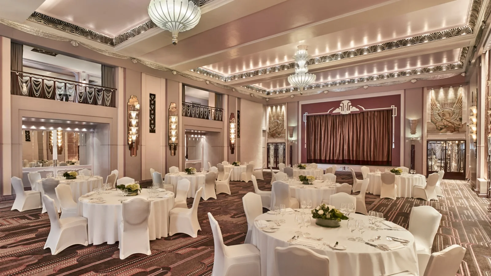 Sala da ballo, Sheraton Grand London Park Lane Hotel, Londra. Foto di: Sheraton Grand London Park Lane Hotel
