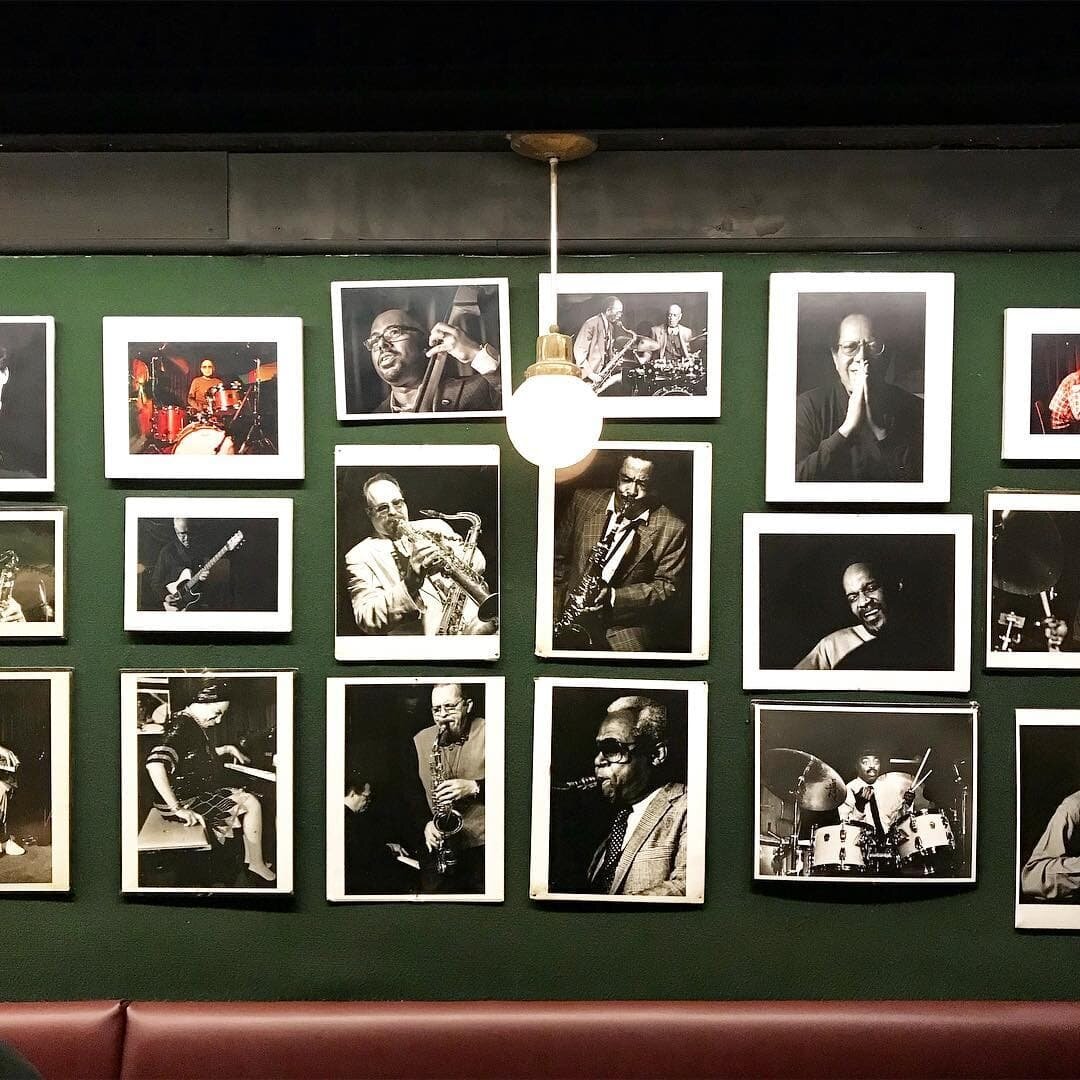 Village Vanguard,  178 7th Ave S, New York. Foto di: @librairiechange 