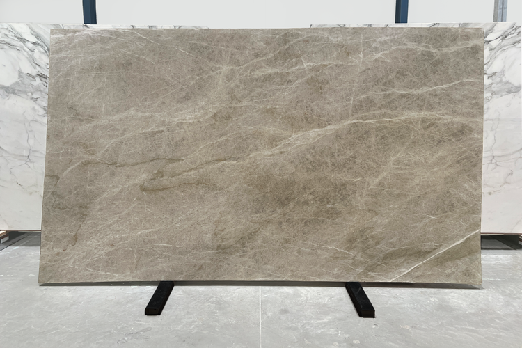 Montebello Quartzite 138 — SSC Countertops