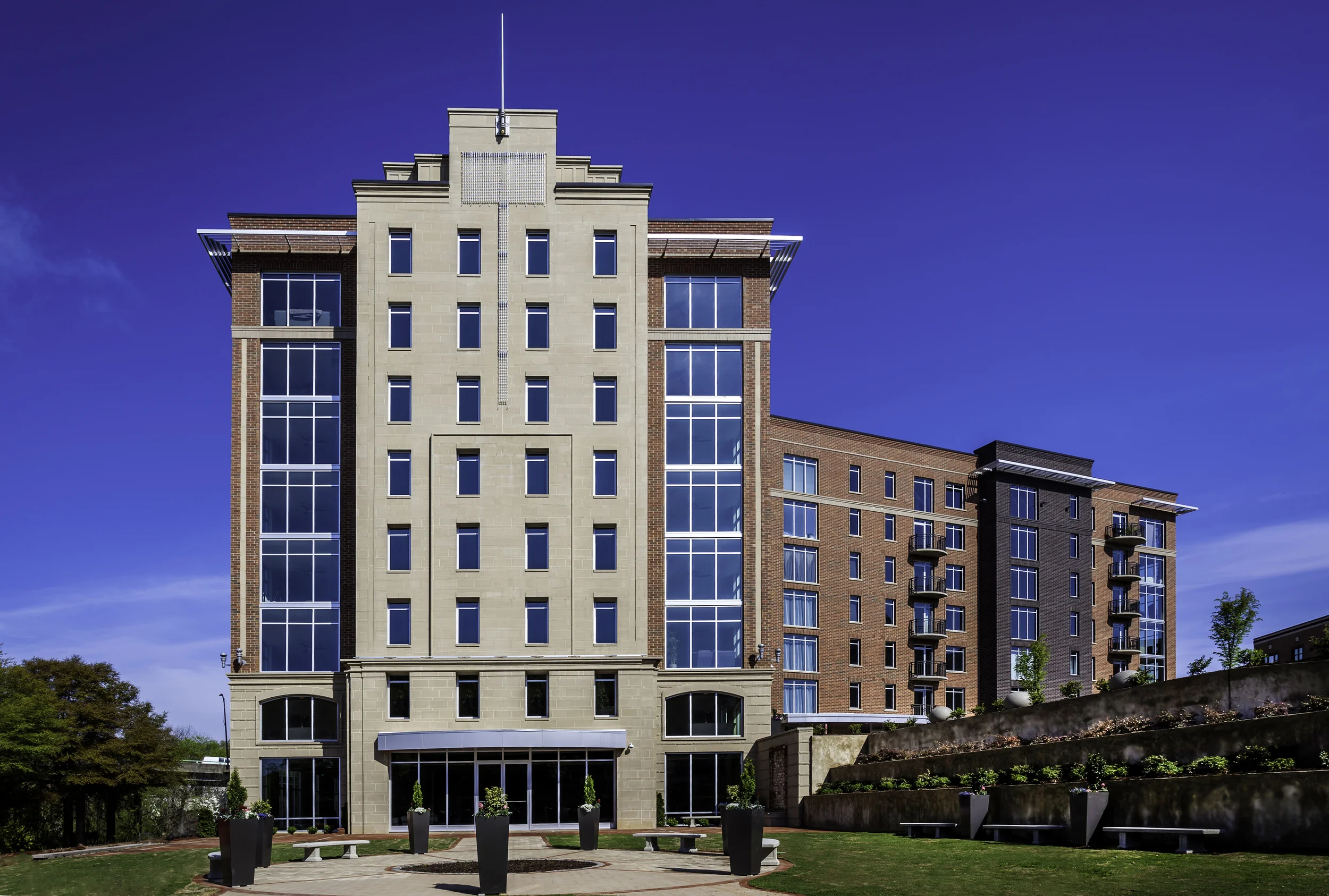 Rivers Edge Exterior.jpg
