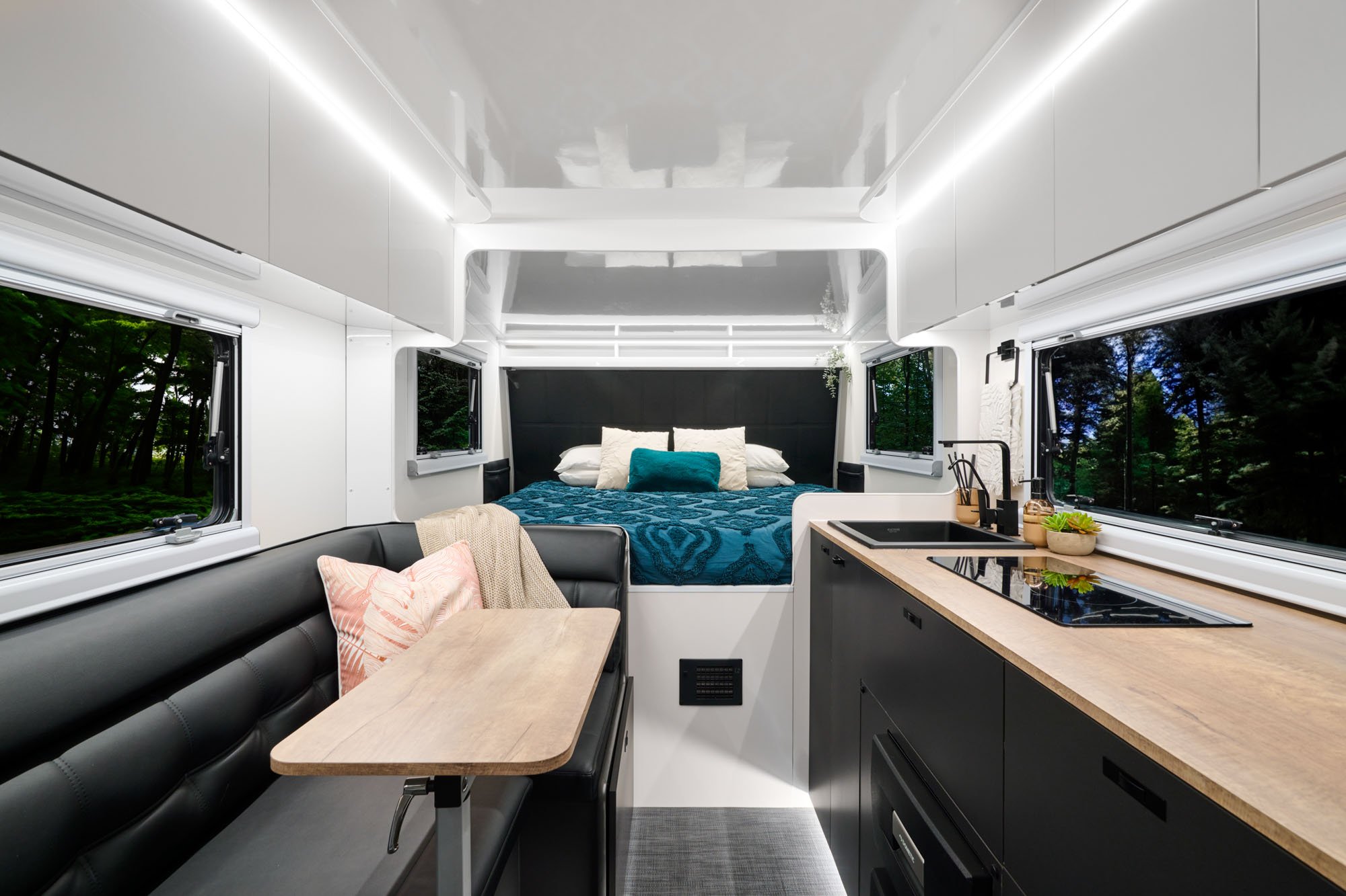 230923_OffGrid Caravan_068 .jpg