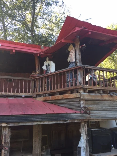 The flea market is designed to be a tiny old town with various junk scattered about.