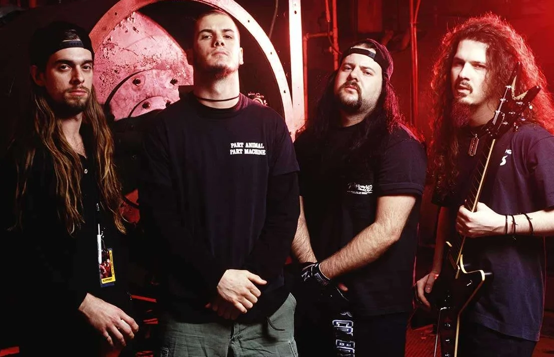 Pantera slide.jpg