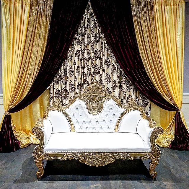 House decor setup for our clients wedding! &bull;
&bull;
&bull;
&bull;
&bull;
#minttobe #decor #custom #setups #wedding #engagement #parties #events #backdrops #props #gta #toronto #ontario #canada #bride #groom #indianweddings #sangeet #mayiah #toro