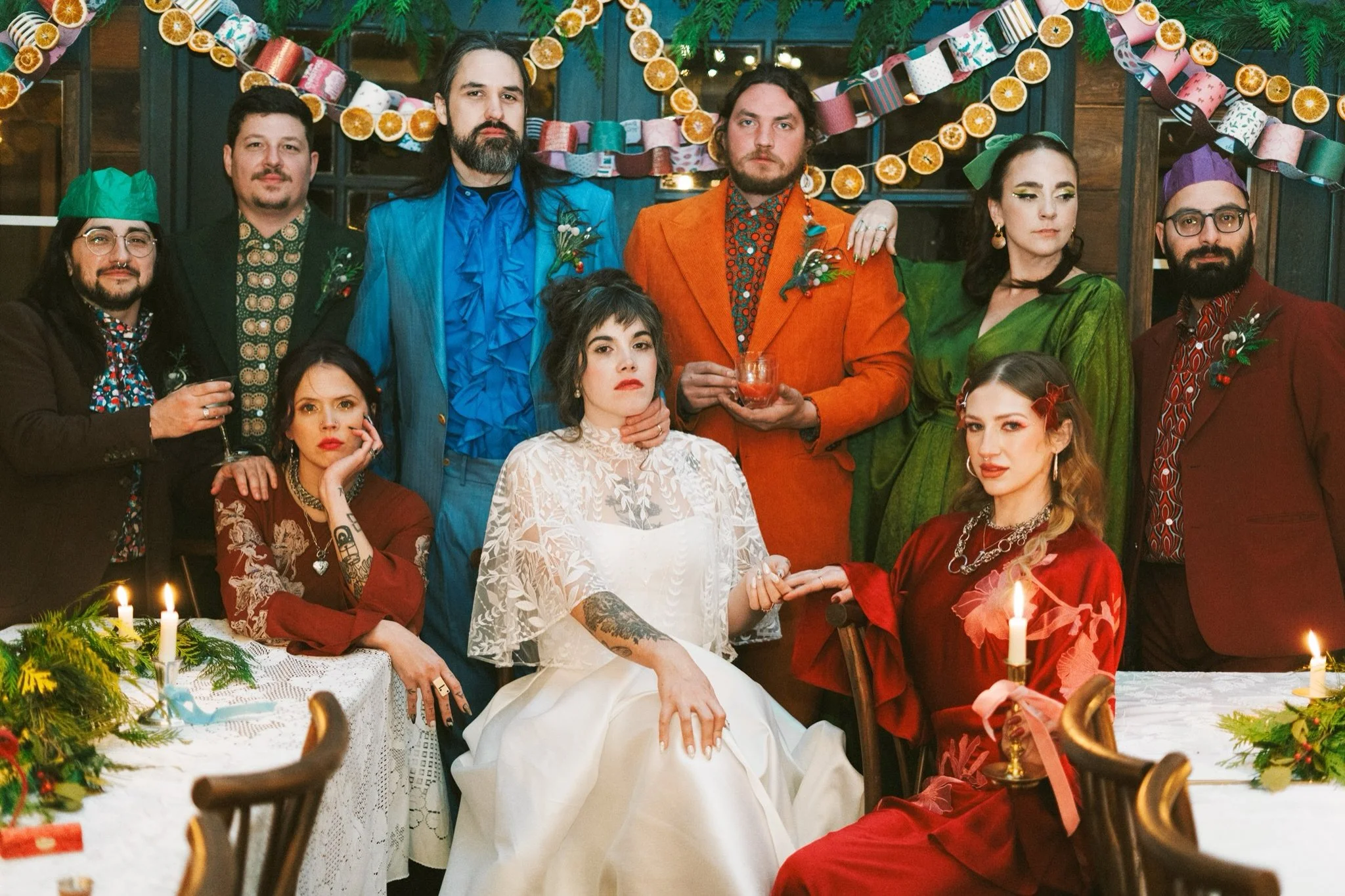 10/10 would recommend posing with your bridal party at the end of the night. The proof? Hadley, Carlos and the crew looking like they&rsquo;re out to just absolutely *ruin* lives 💅🏼