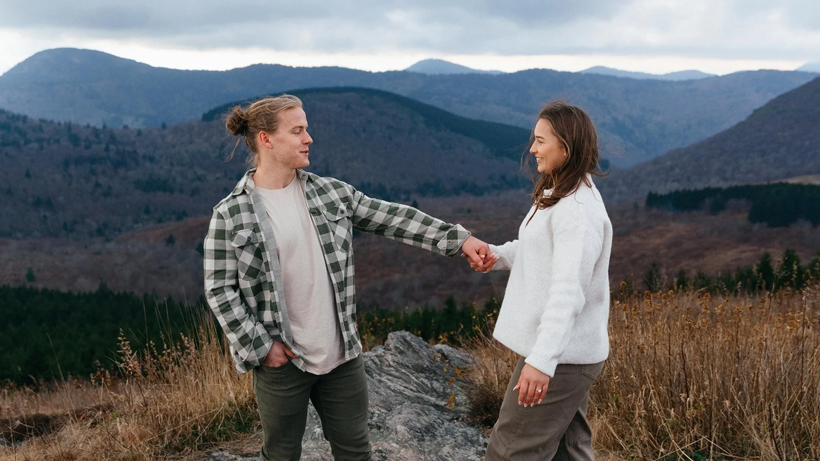 sally-gray-photography-zach-jessica-elopement-39_websize.jpg