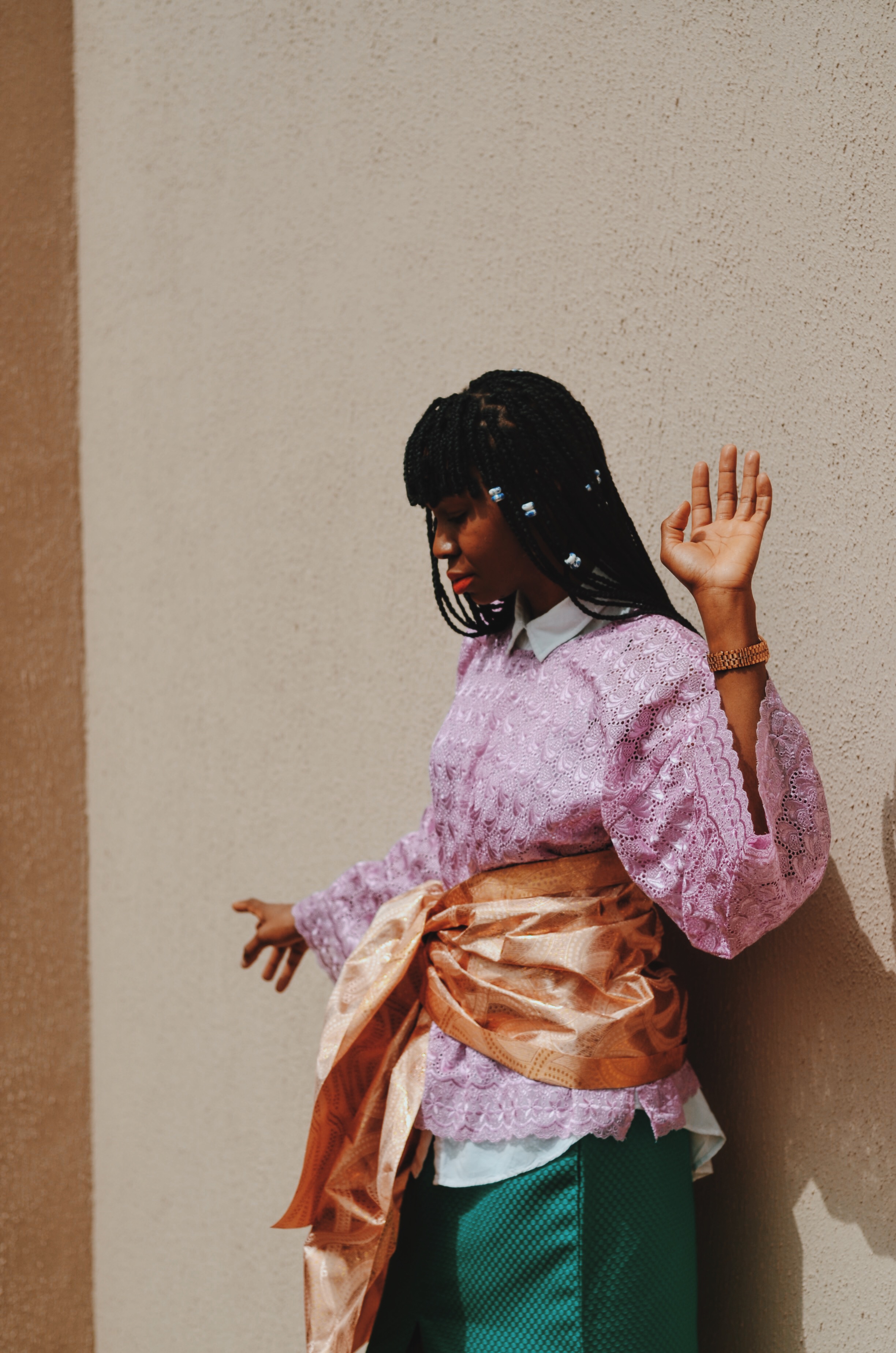Hope you loved my first shot at blogging. Please leave your comments and suggestions below. Until next time BEYOUTIfuls. KAHKTIKulture!! xx Aku