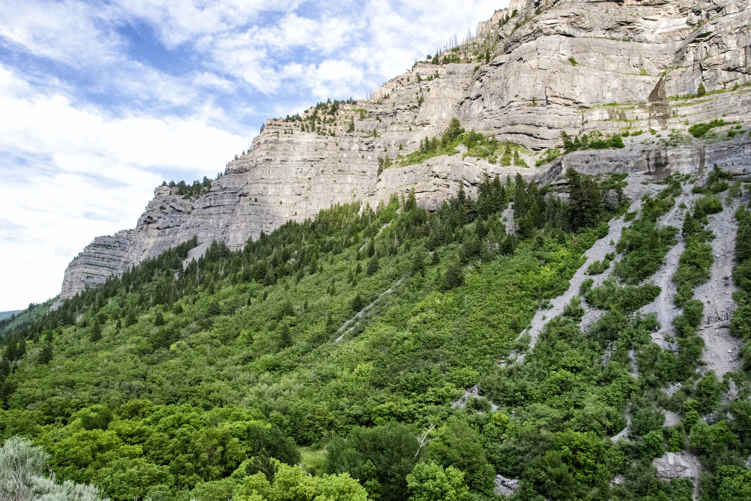 provo canyon cliffs