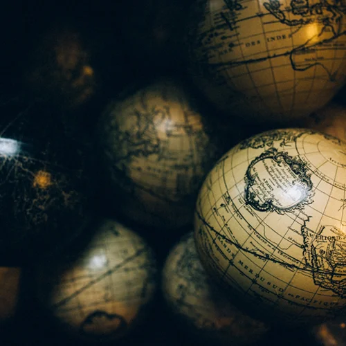 Misiones Nuestro principal objetivo es llevar a cabo la voluntad del Padre, quien nos ordenó a hacer discípulos y a ir por todo el Mundo y predicar el Evangelio. El Señor nos a concedido el enorme privilegio de ayudar y predicar su palabra en diferentes países , pero esto a sido solo el comienzo. Continuaremos orando, con nuestra confianza absoluta puesta en Dios, en su Poder y en su Palabra. ¡Sabemos que en los años venideros Él abrirá nuevas puertas para nosotros promover su Reino y alcanzar las vidas en nuestra comunidad y el mundo entero!