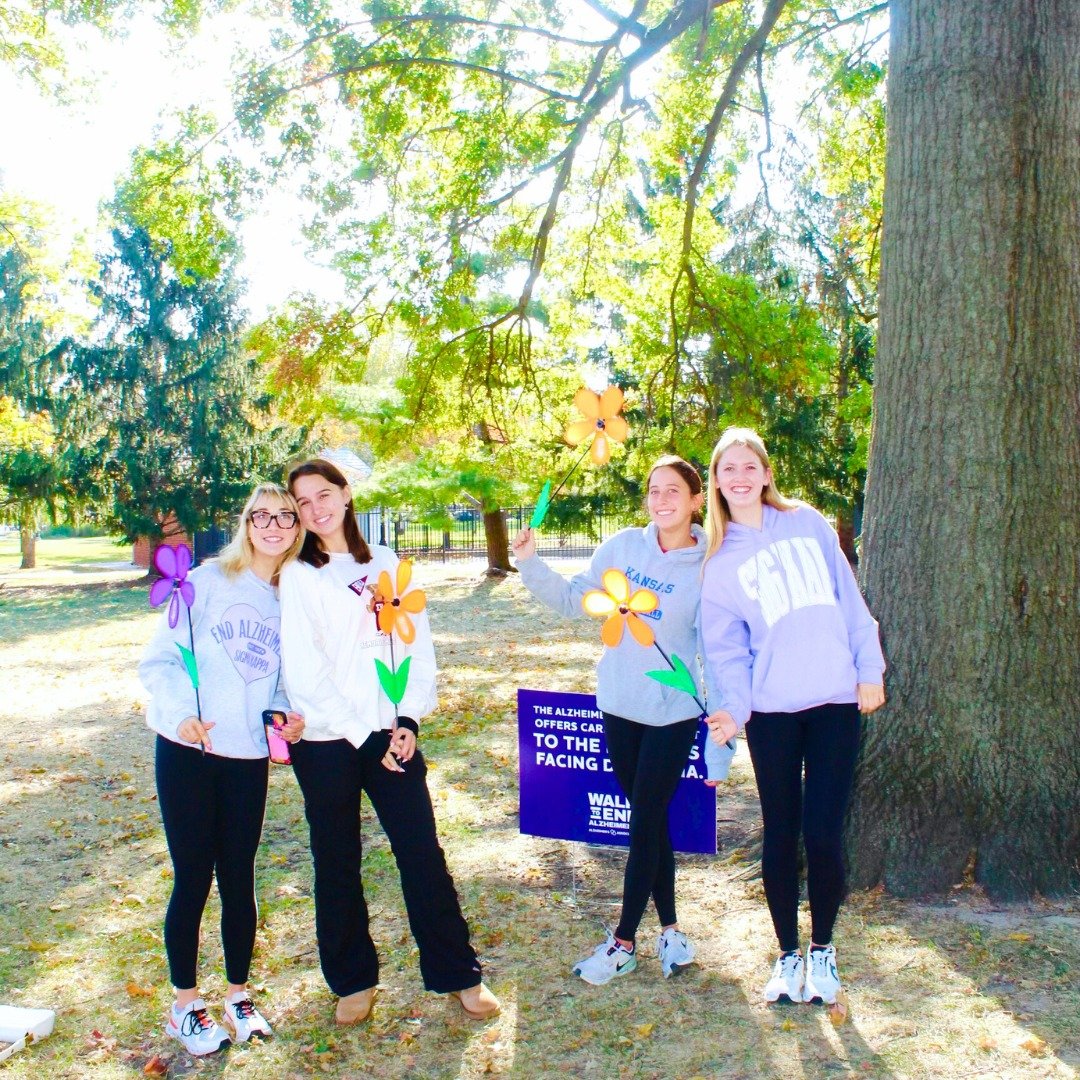 @kusigmakappa Walks for a purpose💜

Every year, Sigma Kappa chapters across the country partner with the Alzheimer&rsquo;s Association for the Walk to End Alzheimer&rsquo;s. For this year&rsquo;s Walk, KU&rsquo;s Sigma Kappa chapter raised over $34,