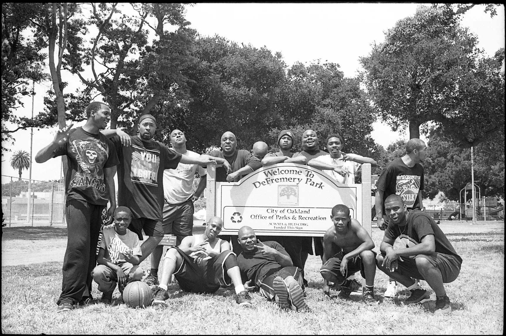 defre crew1.jpg