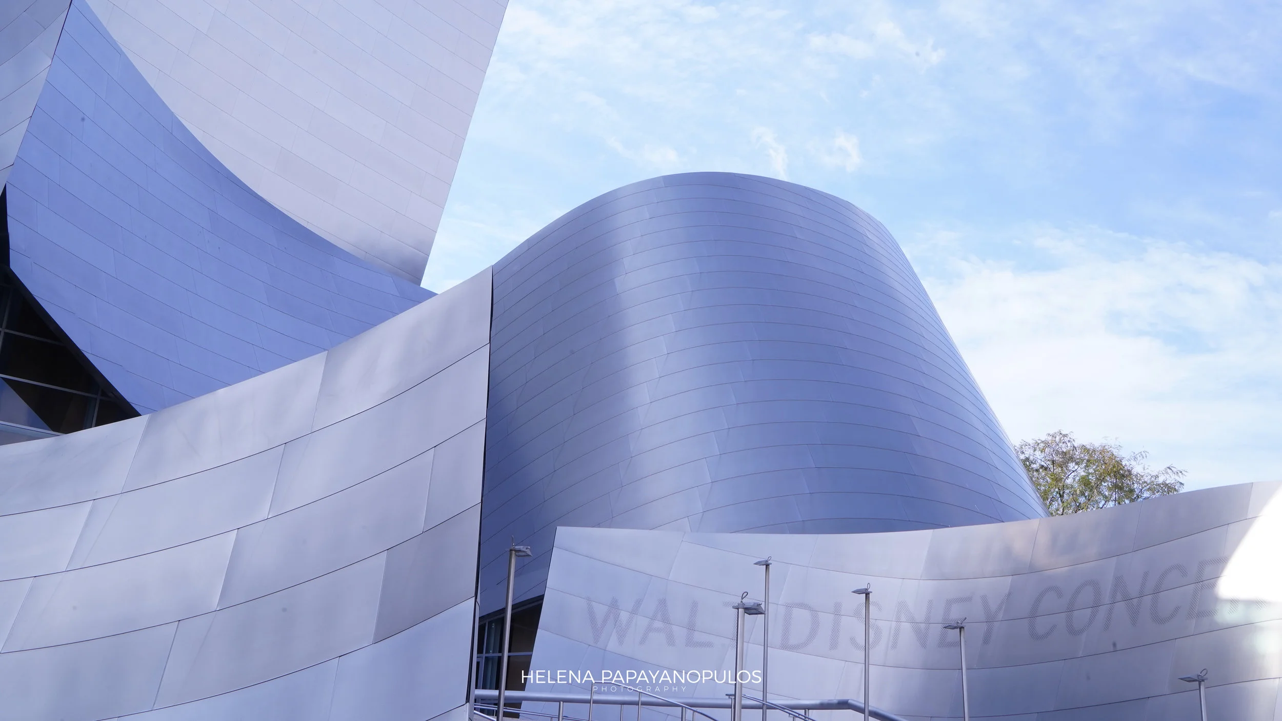 walt disney concert hall.jpg