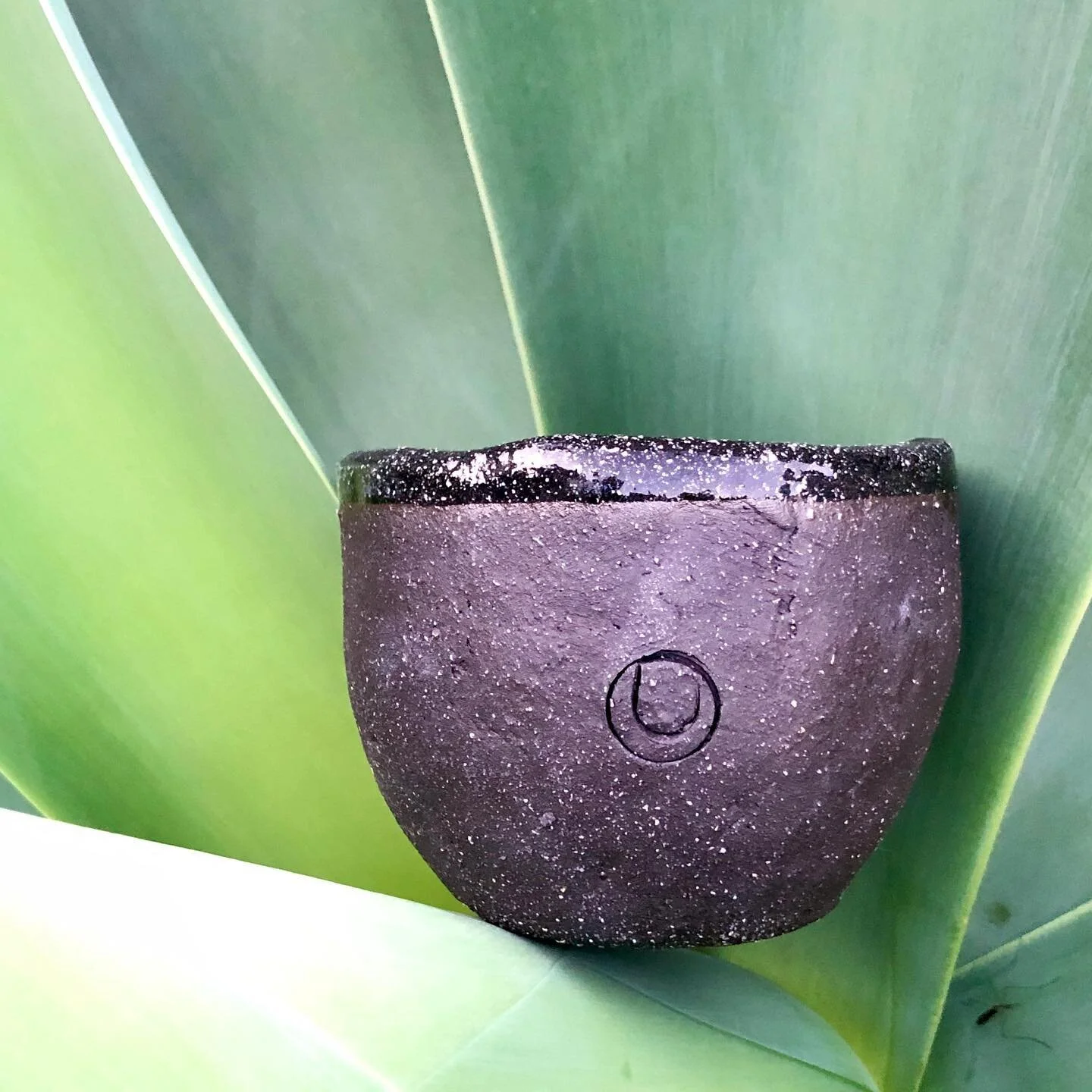 Hand built cacao cups made to order. Shaped for ceremonial cacao gatherings. A cup to feel connected to community to clay to earth. 

Dark Matter black clay. Stoneware. Clear gloss glazed. 

#cacaoceremony #cacaocups #clay #blackclay #vessel #darkcla
