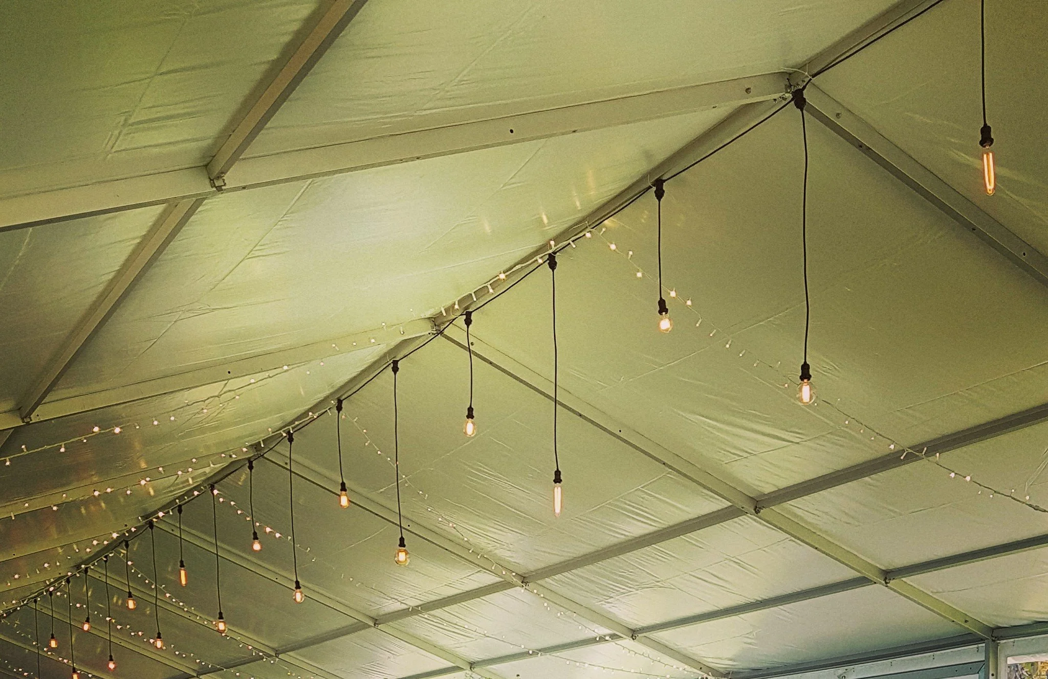 Drop down pendant lights