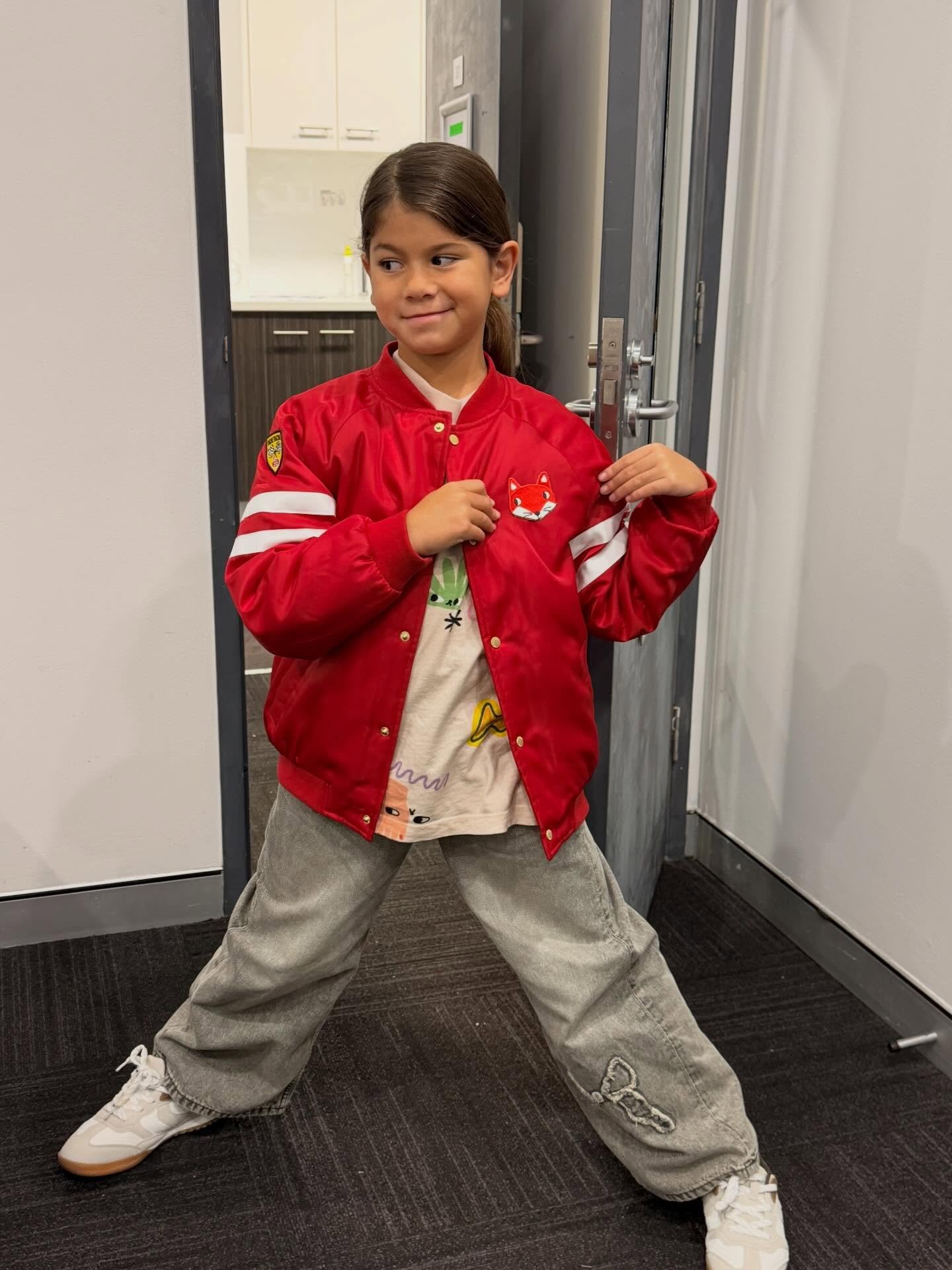 Stella in her happy place back on set for a new commercial.

She has had recalls for lots of jobs lately and has been patiently waiting for the next one that would go her way.

Love your work Stella

#tandekidsareeverywhere