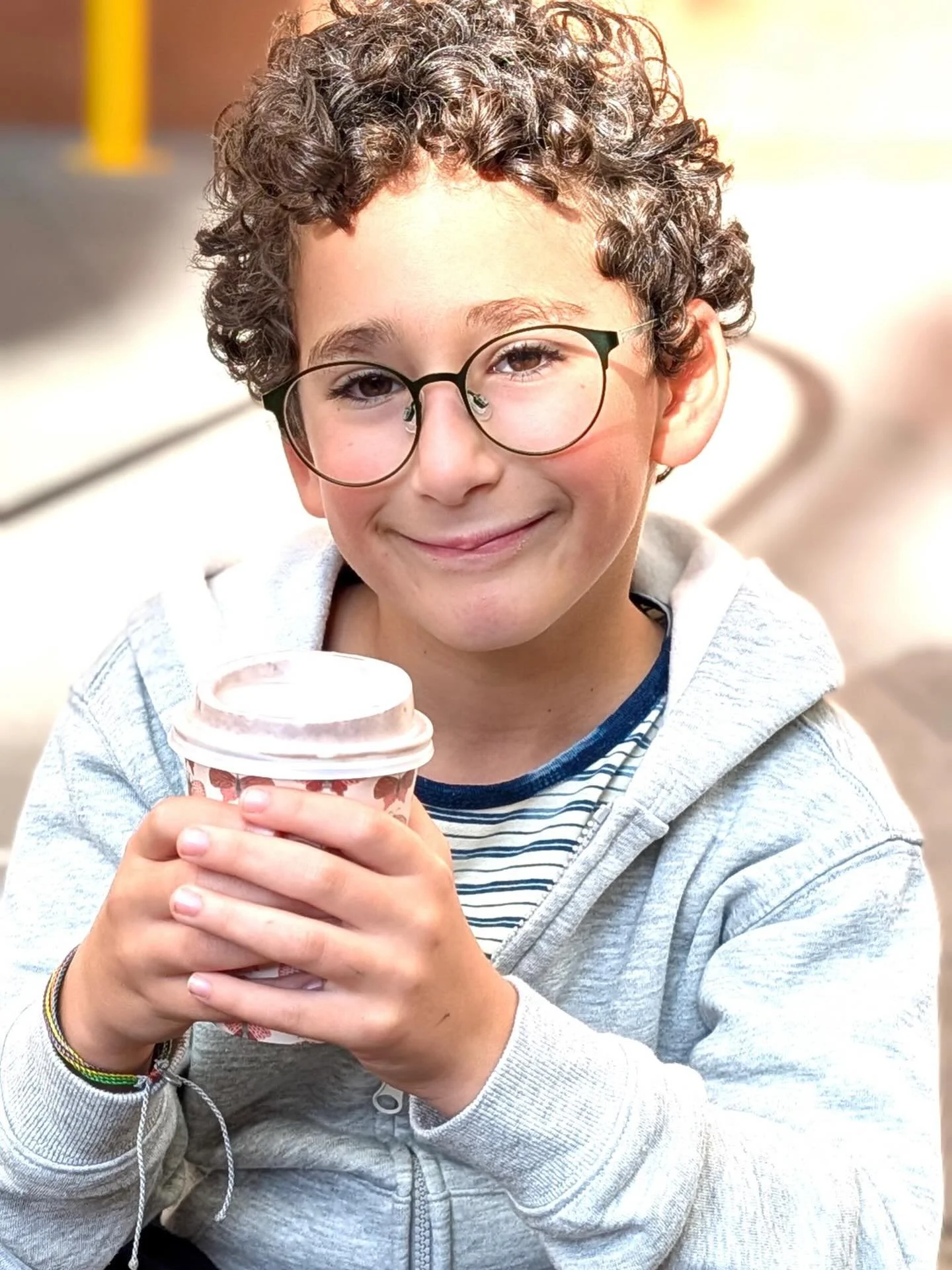 Jordan loved his time on set filming a new commercial with some famous faces! 

Can&rsquo;t wait to share more once it comes out.

#tandekidsareeverywhere