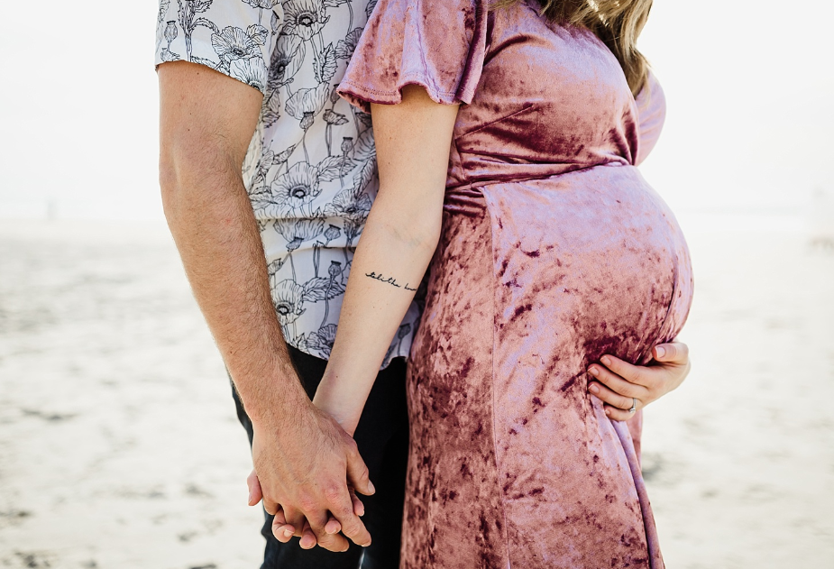 KATIE + LUKE | SALT CREEK BEACH MATERNITY