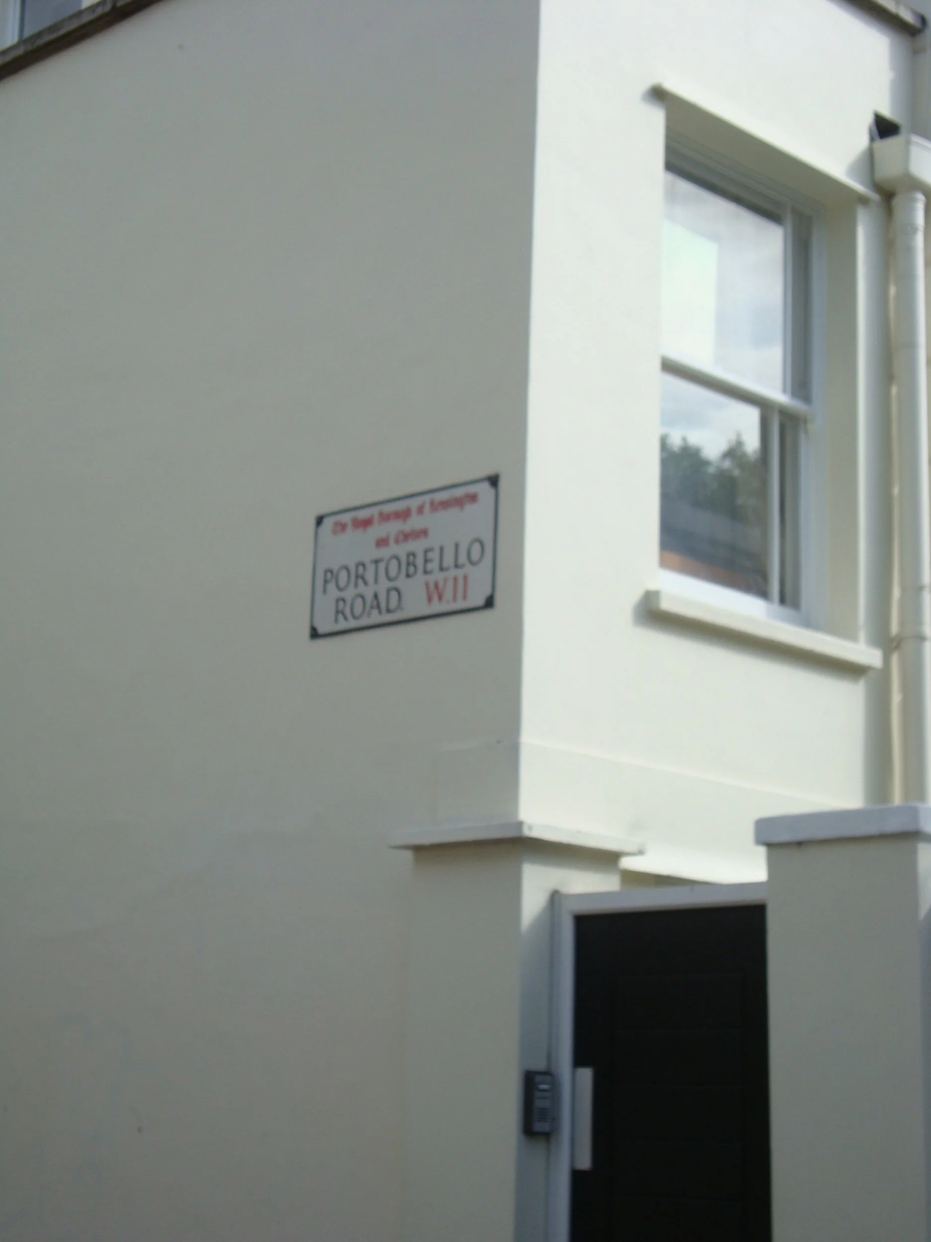 A FASHION LOVERS ULTIMATE GUIDE TO PORTOBELLO MARKET