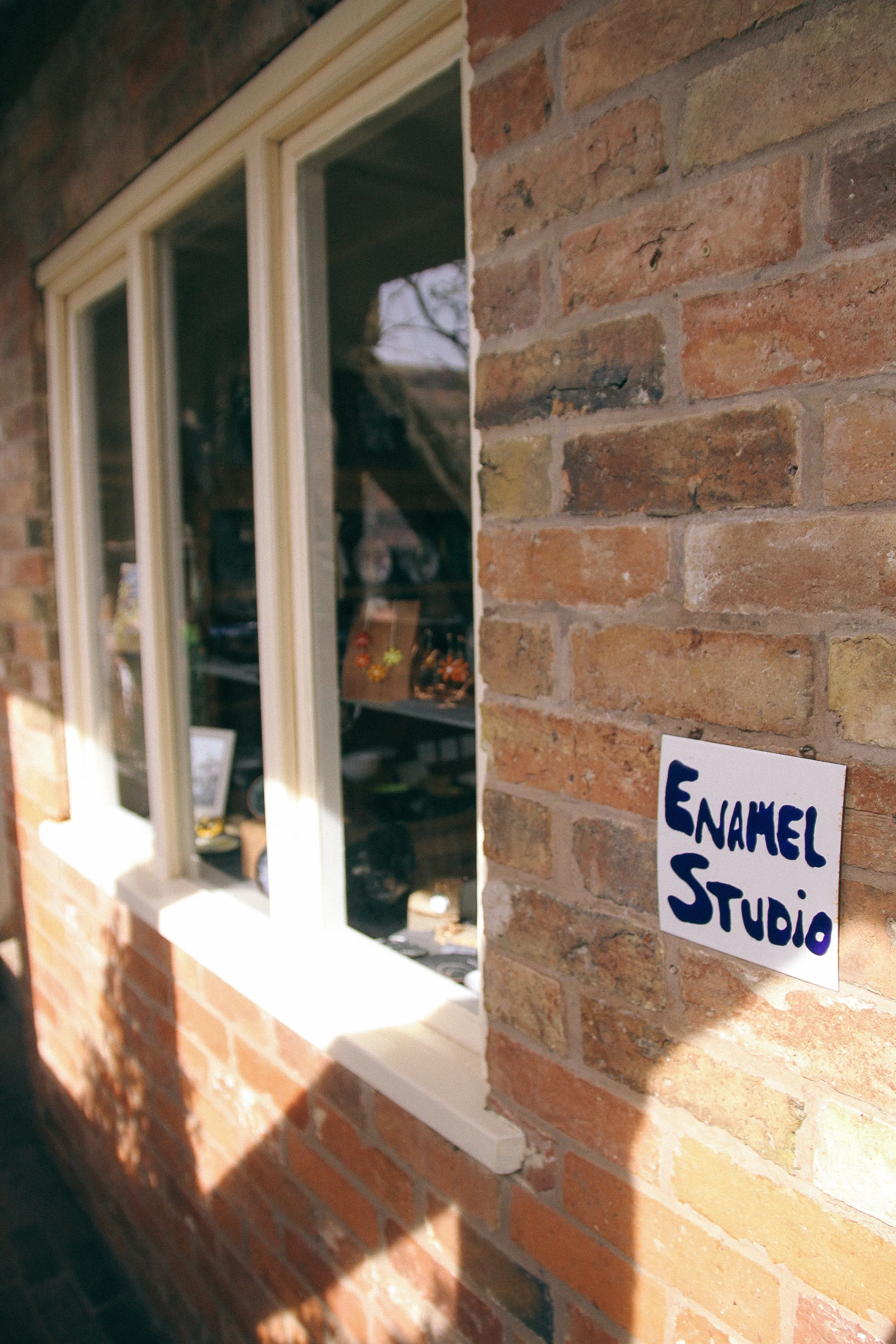 Lappelli Enamel Studio