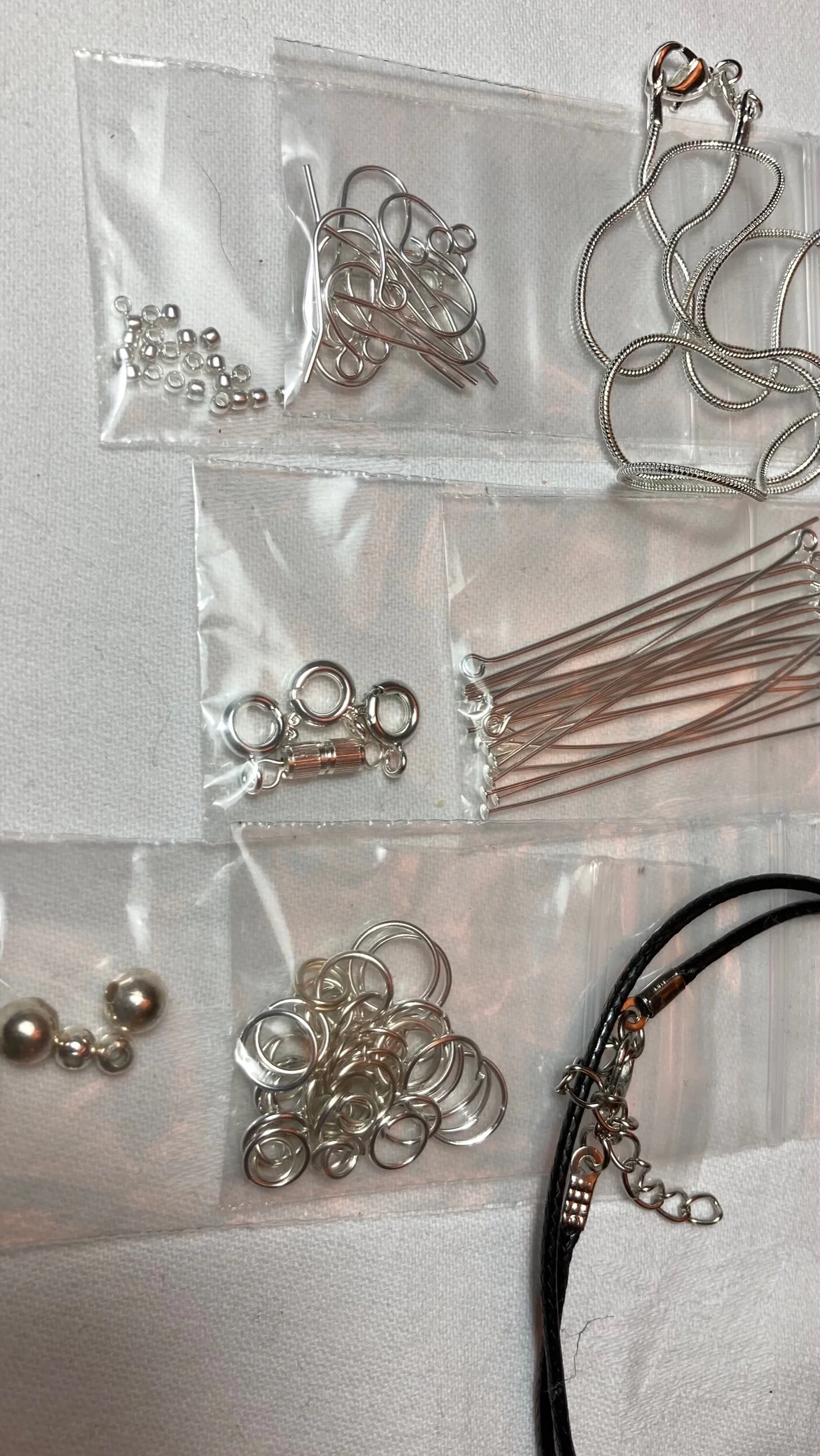 8504AED7-4209-4DC3-A625-443BF909277B