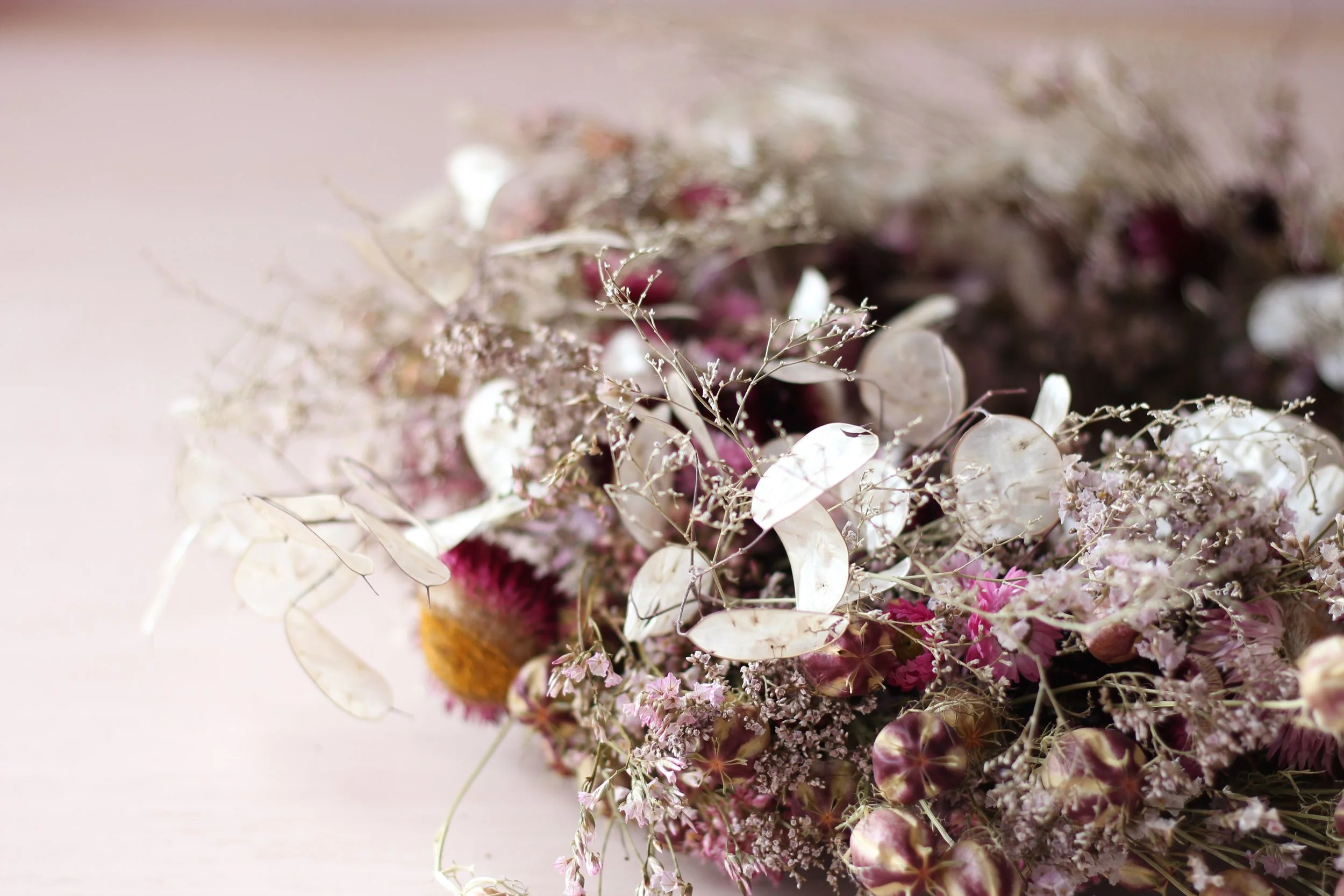 Everlasting dried flower wreath made from Somerset flowers by Nice Bunch