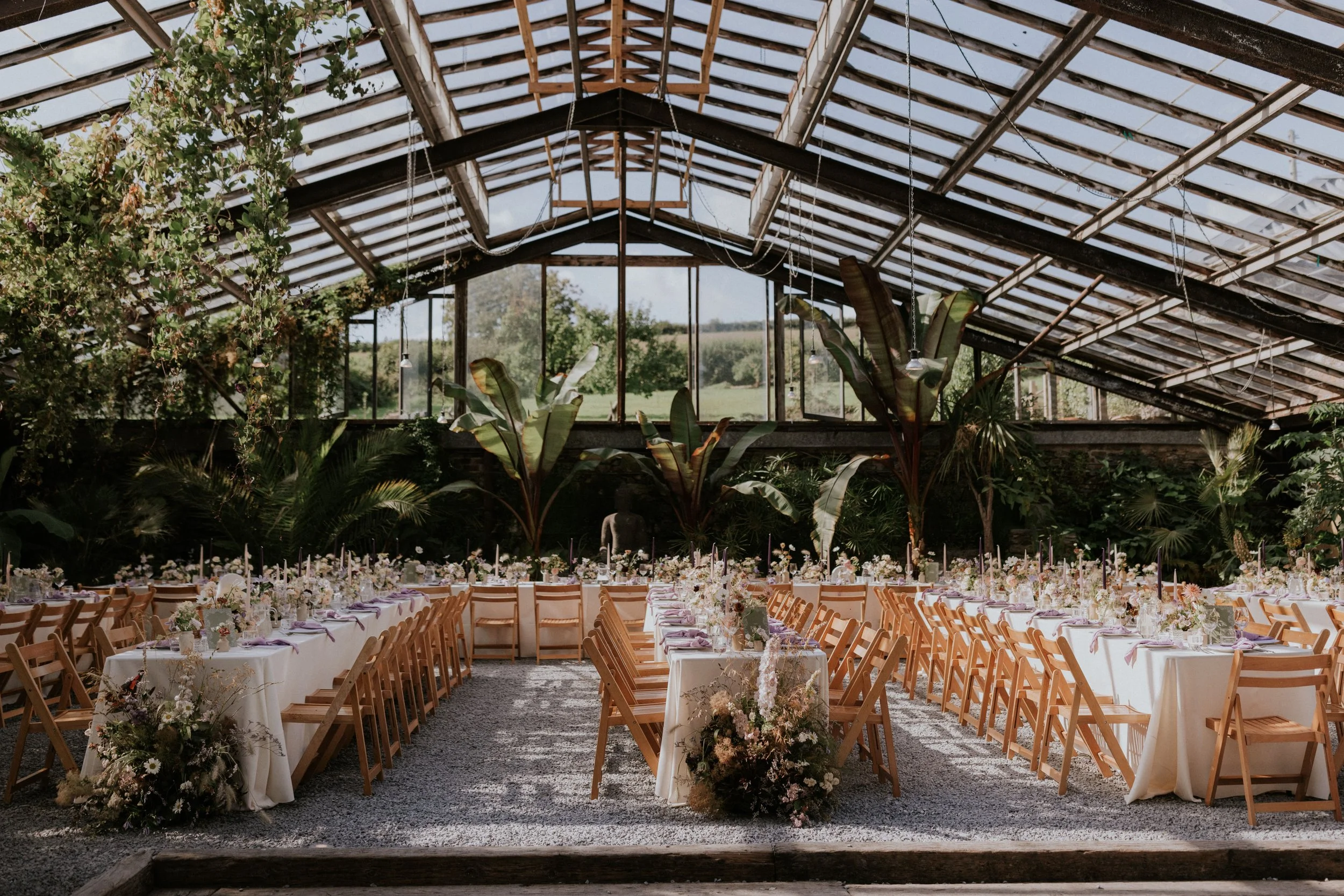 Nice Bunch Ethical Floral Studio and Farm Sula and Oliver Jones Anran Devon Wedding Shot by Maja Tsolo Photography