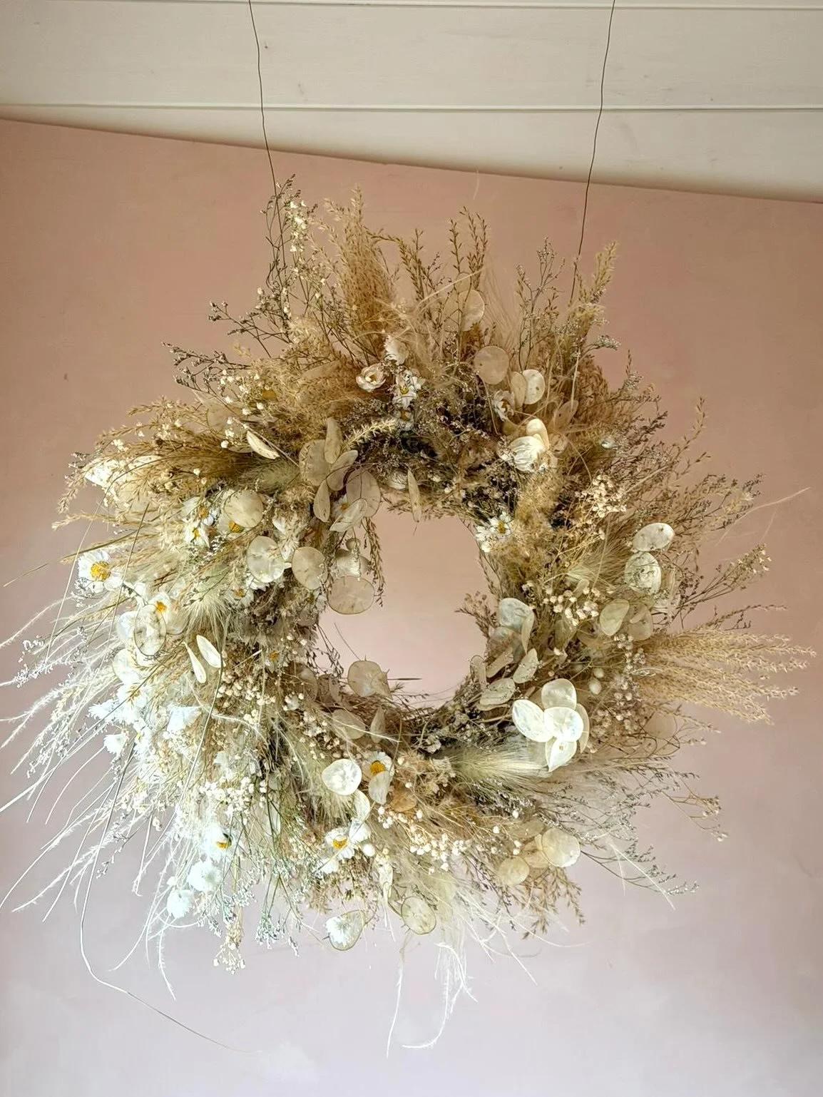 Bespoke made-to-order wreaths - using dried and fresh ingredients - leaving the studio today. We&rsquo;re in the last week of our pop up @hollowaysbath too with lots of lovely ready-made decorations and gifts available🎄🌸🙌🏼🌿 @hollowaysofludlow