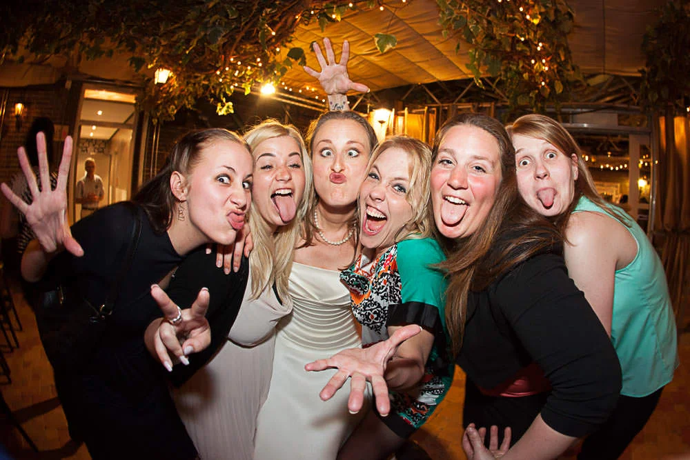 fish-eye-op trouwfeest