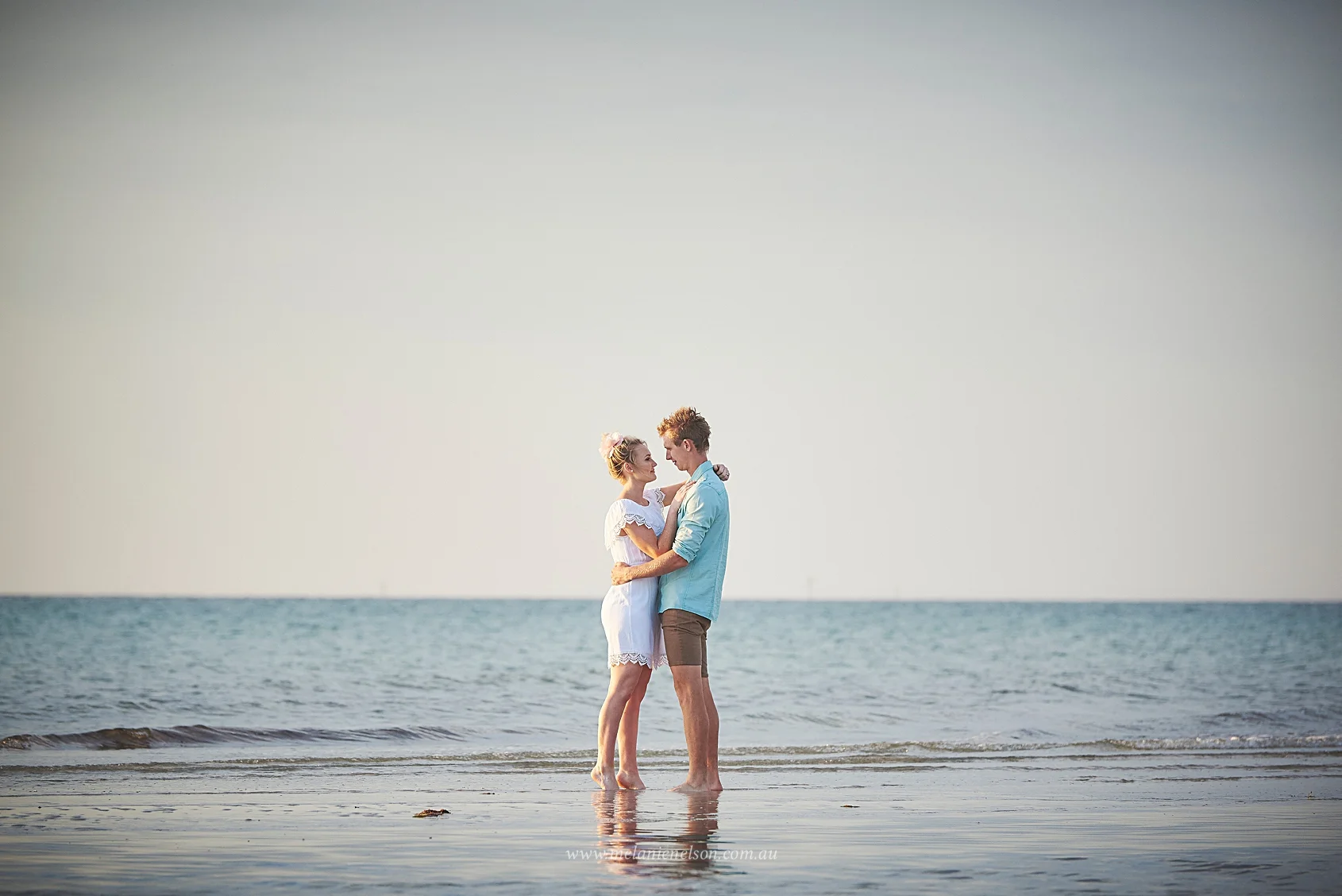 beach_engagement_photography_adelaide_0009.jpg