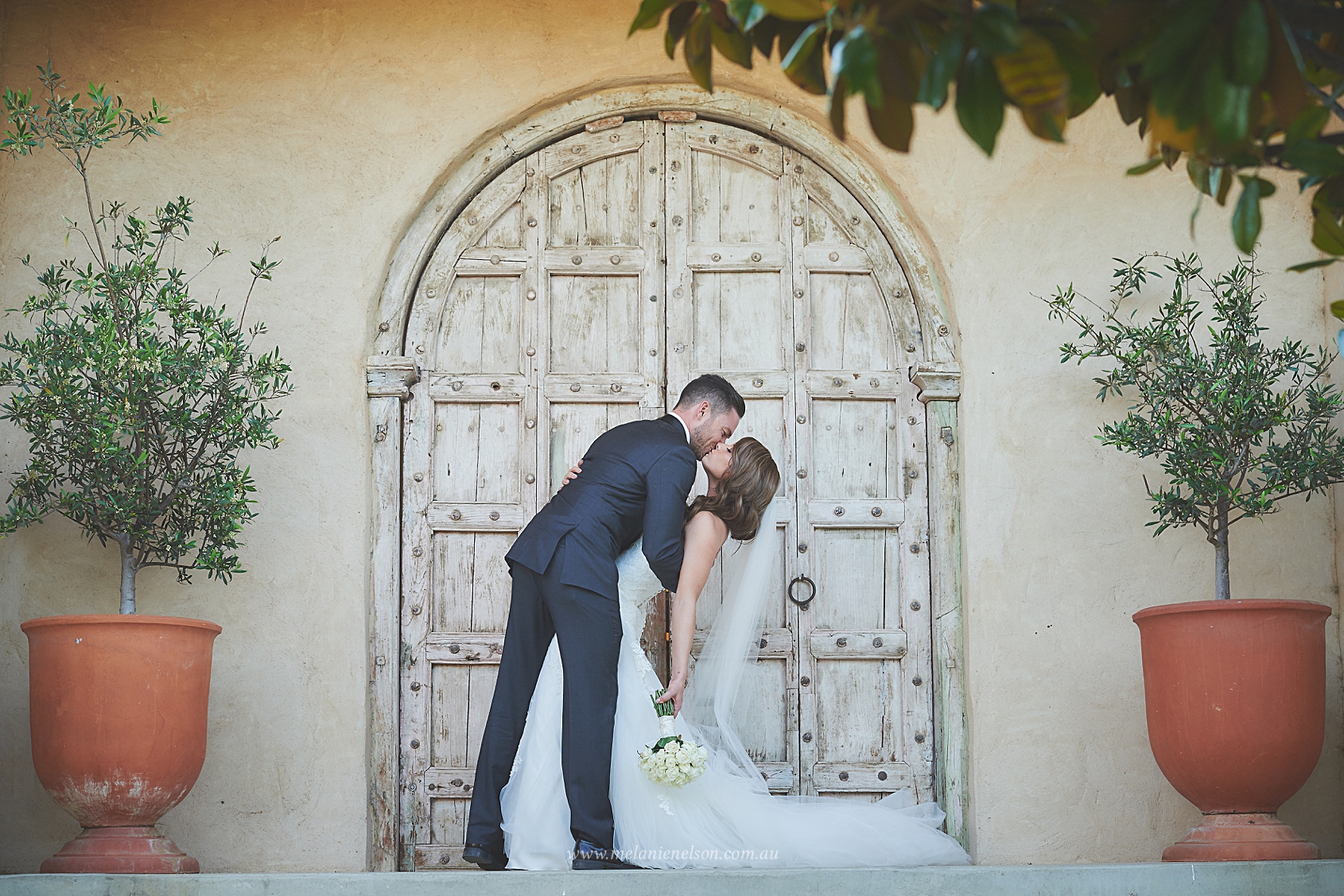 bird_in_hand_wedding_028.jpg